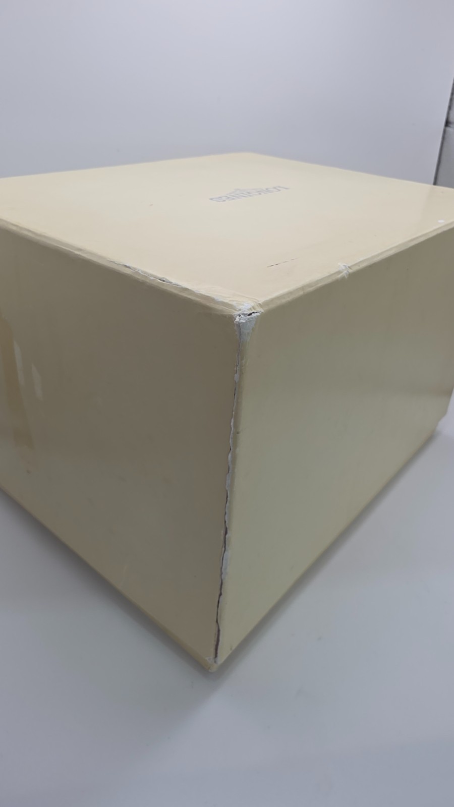 Longines La Grande Classique de Longines Gents Slim Watch in Longines Box.