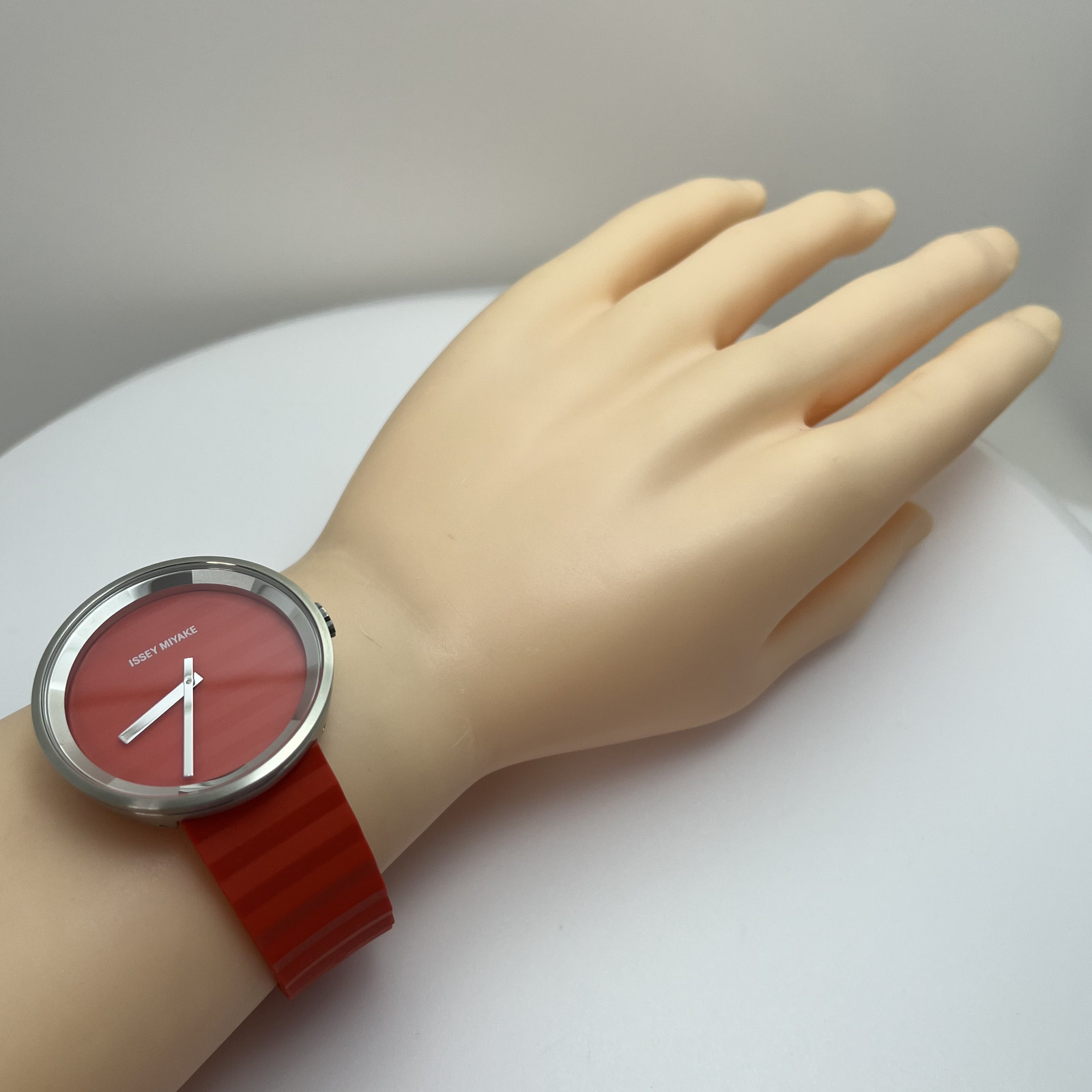 Rare SEIKO ISSEY MIYAKE Jasper Morrison Watch PLEASE Japan Orange Red w/Box#B855