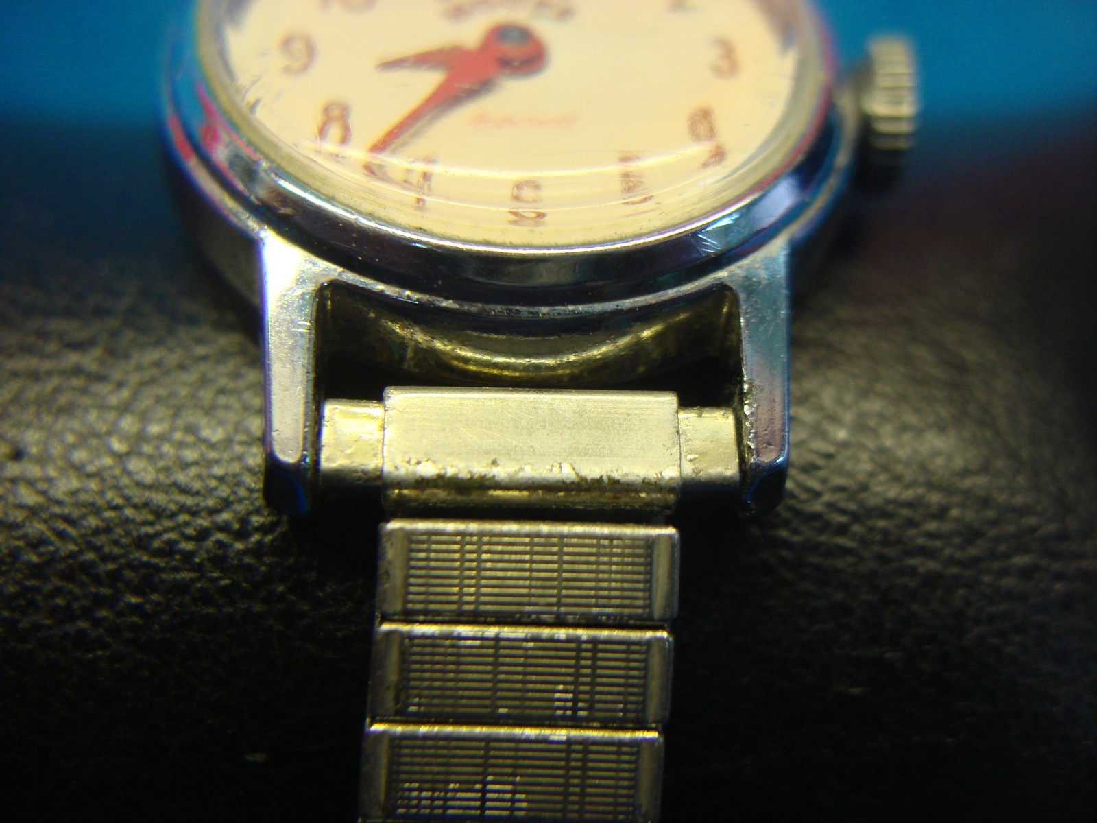 VINTAGE U.S.WATCH/INGERSOLL MICKEY MOUSE WRISTWATCH – STEM WIND TYPE