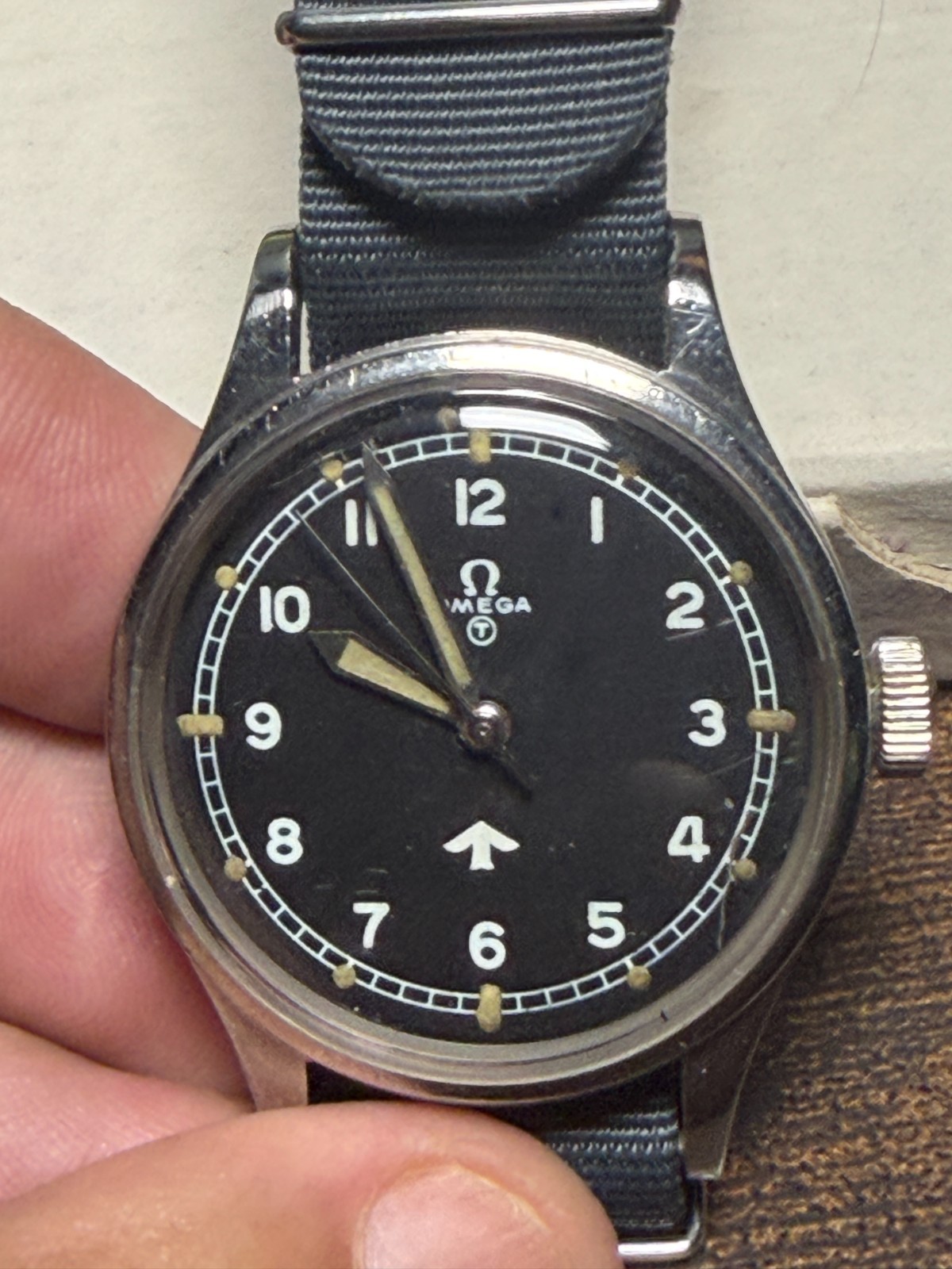Omega 2777-1 Fat Arrow