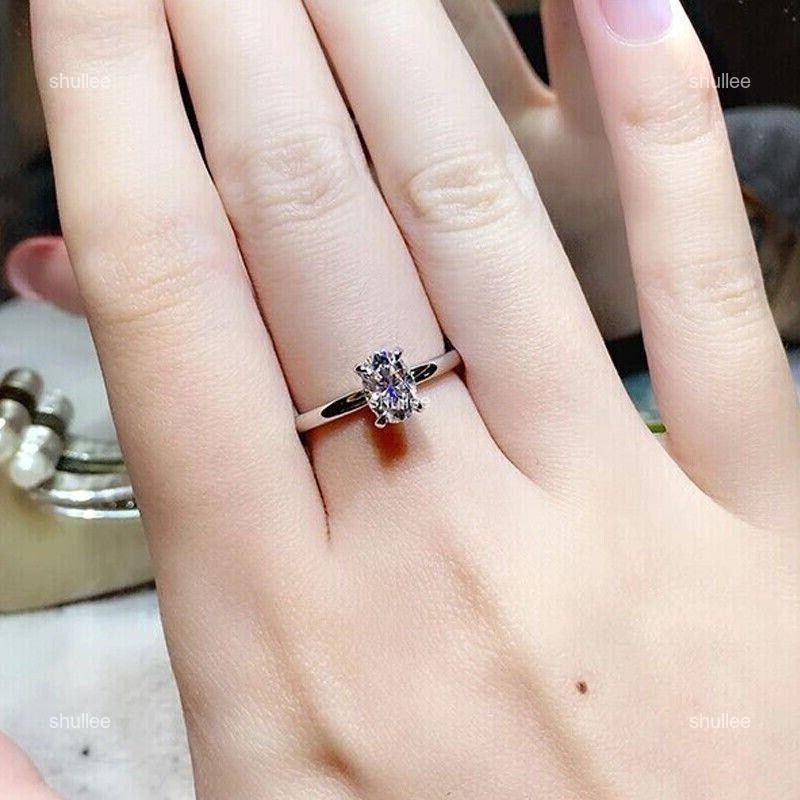 Lab Grown Diamond 18K White Gold Attractive Solitaire Handcrafted Ring Jewelry