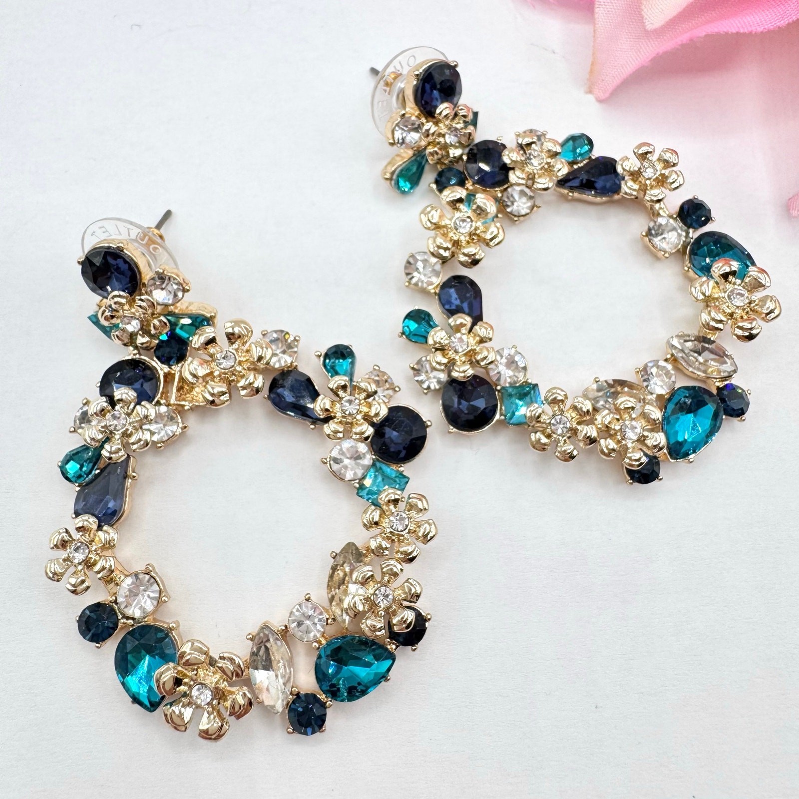 LOFT Outlet Blue Rhinestone Cluster Wreath Earrings Wedding Guest Gala Party Fun