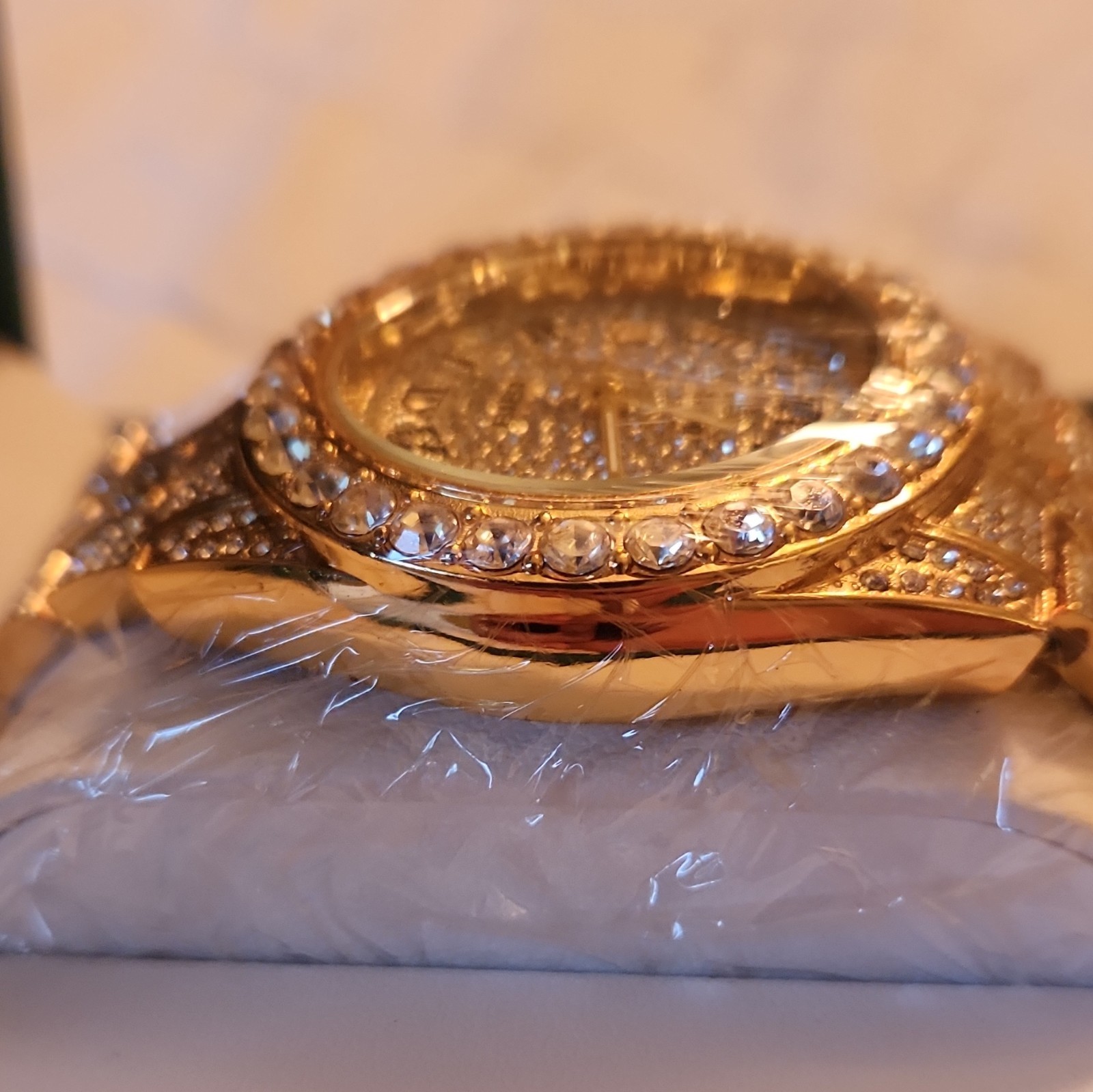 BIBI Luxury Quartz Analog Gold Tone Roman Dial Date Gem Bezel Bracelet Box