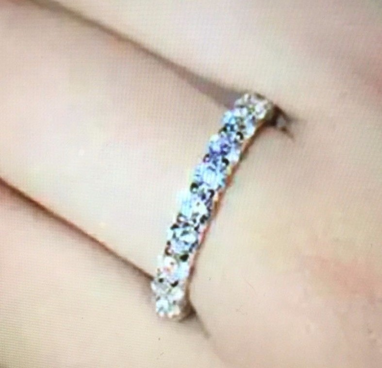 Eternity Ring Silver Color Single Row Womens Size 9