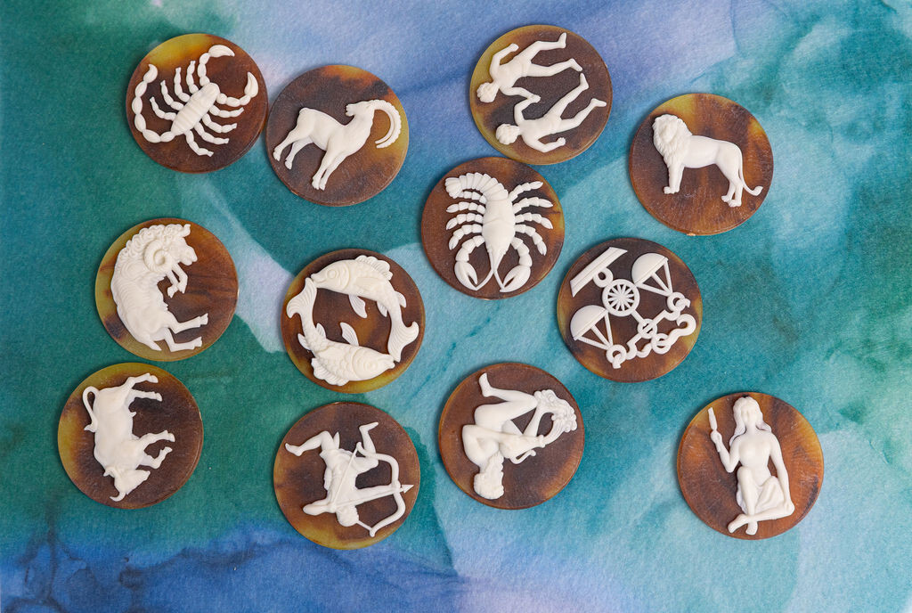 12 VINTAGE New Astrology Birth Signs of Zodiac 44.2 mm Molded Cabochons Cameo