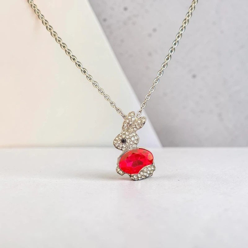 Sparkly Crystal Bunny Pendant Necklace – Adjustable 42–47cm Cute Gift