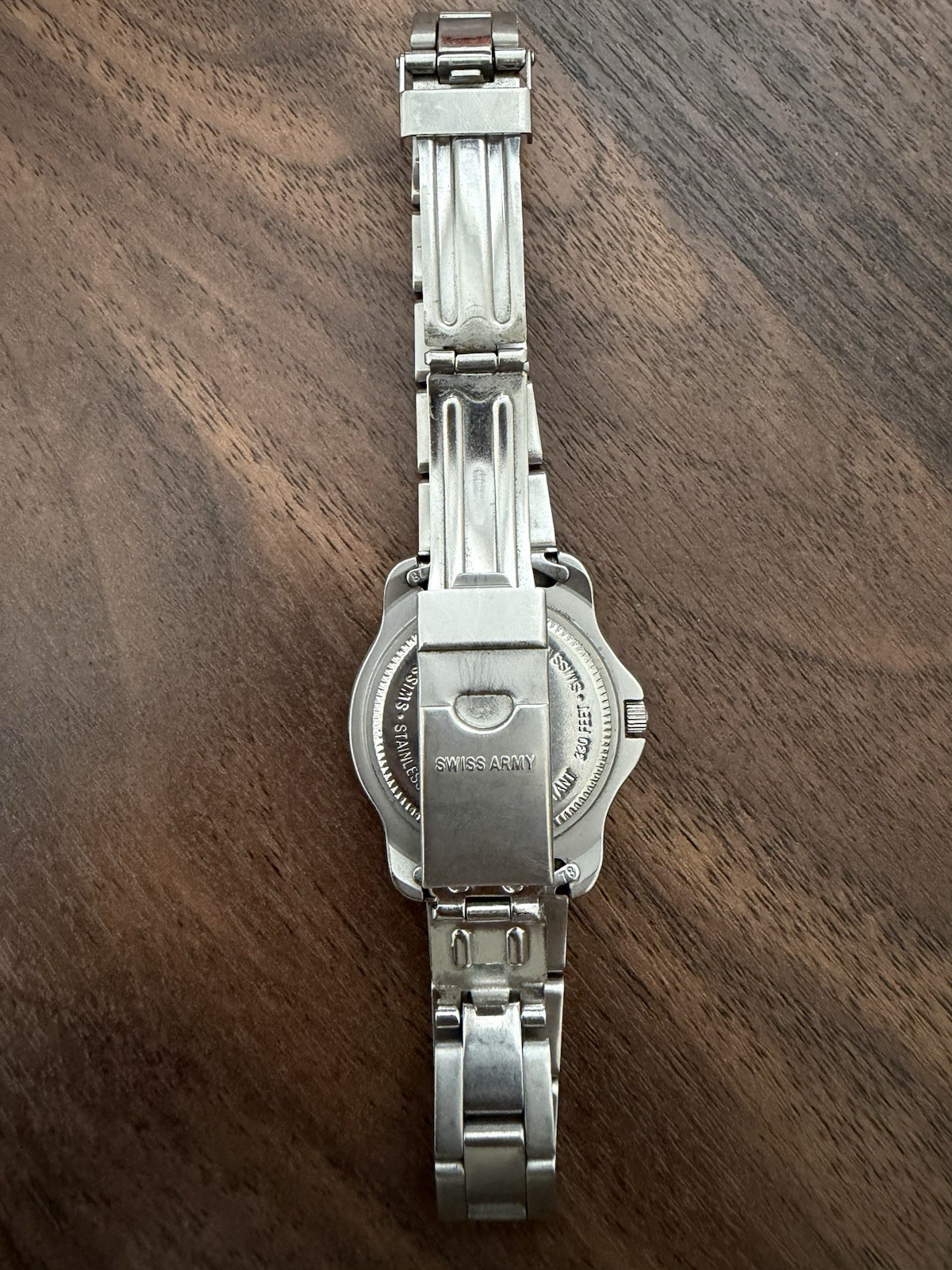 Vtg Victorinox Swiss Army Officer’s Women’s Watch 30mm White Dial Date Stainless