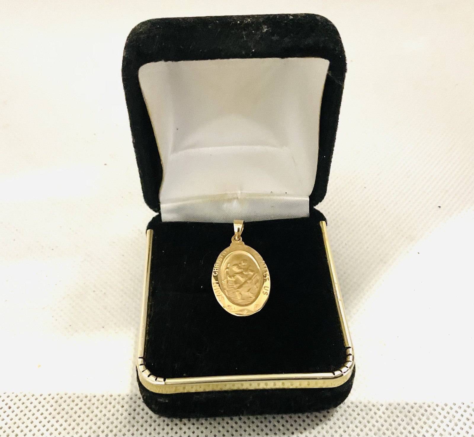 14k gold Saint Christofer pendant Small Size Oval Shape
