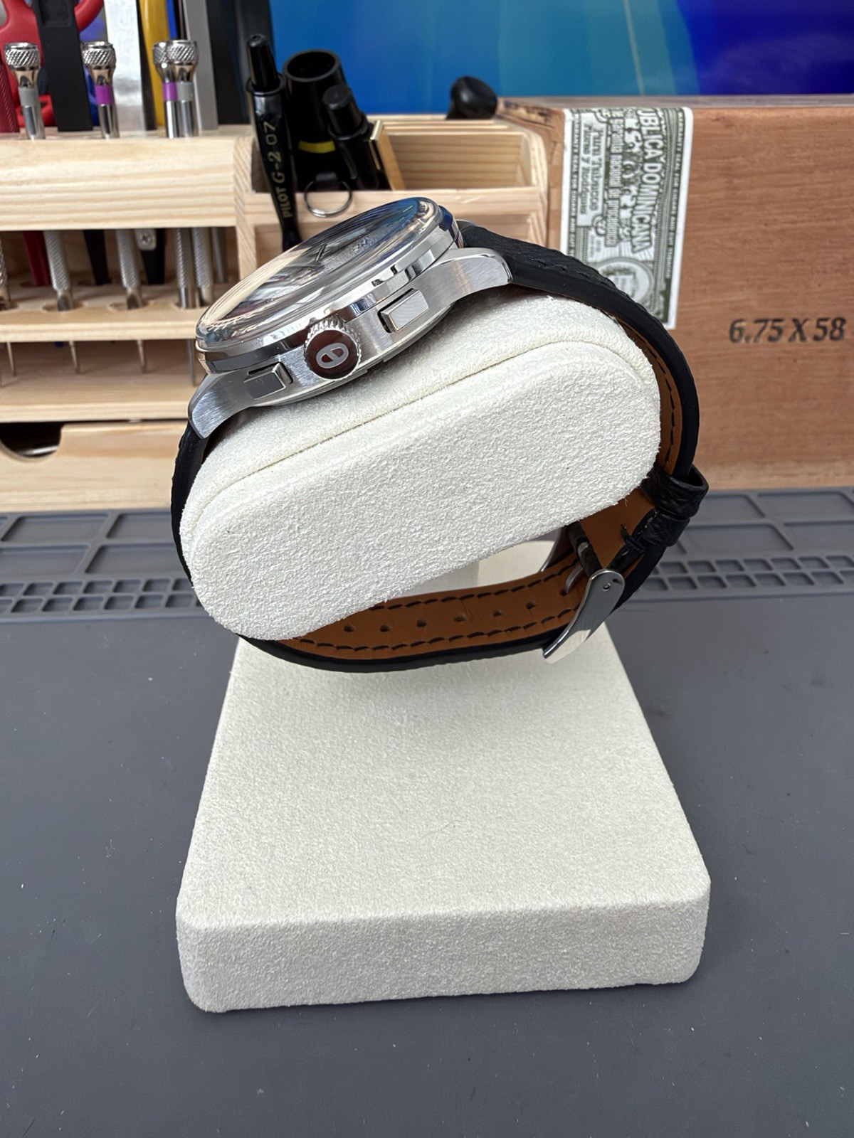 Studio Underd0g Go0fy Panda Bicompax (Gen 3) New Box & Papers