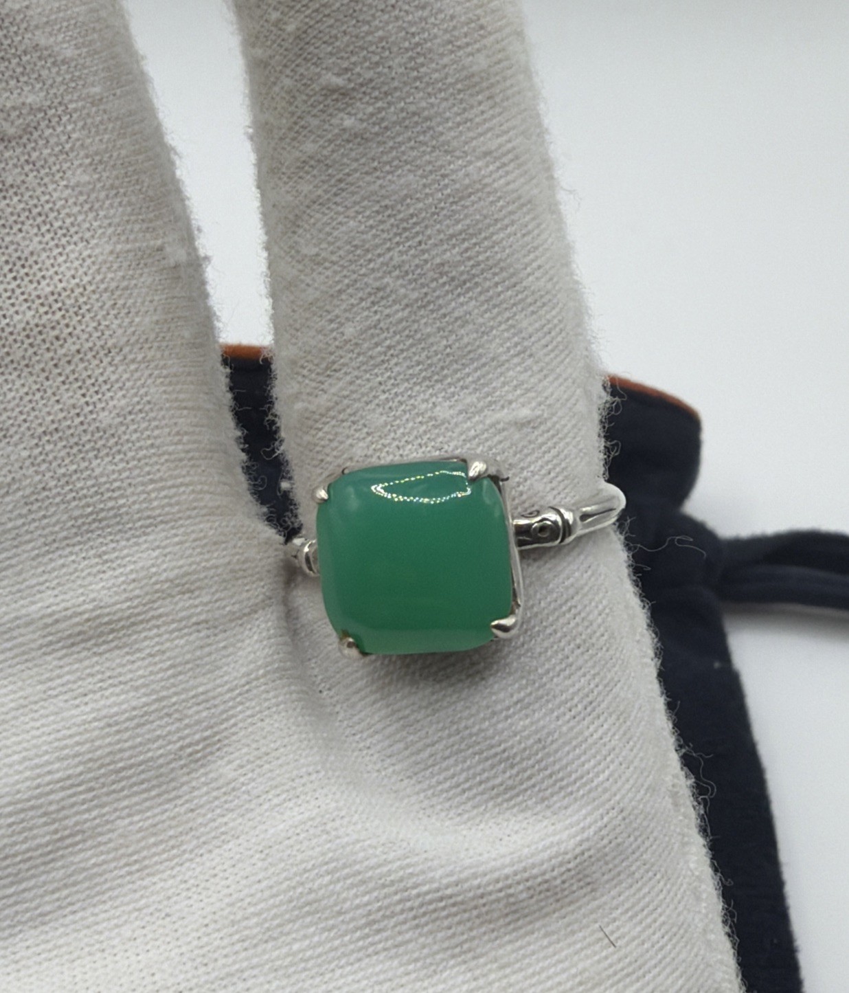John Hardy Sterling Silver Green Chrysoprase Bamboo Collection Ring Size 8.25