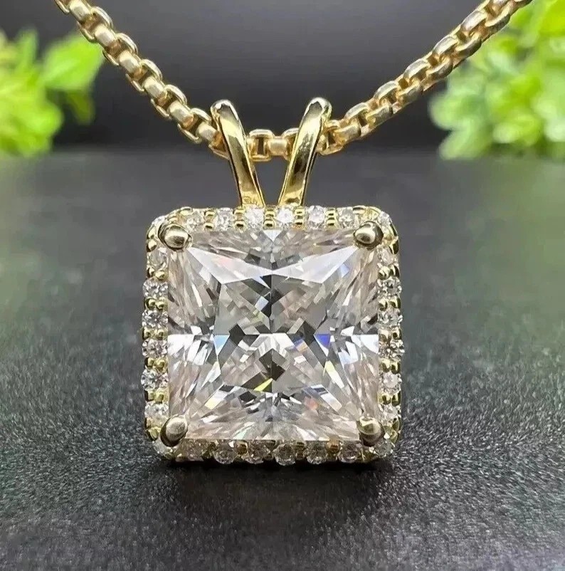 RARE 9.50 Ct Certified Princess Cut White Diamond Pendant-925 Silver