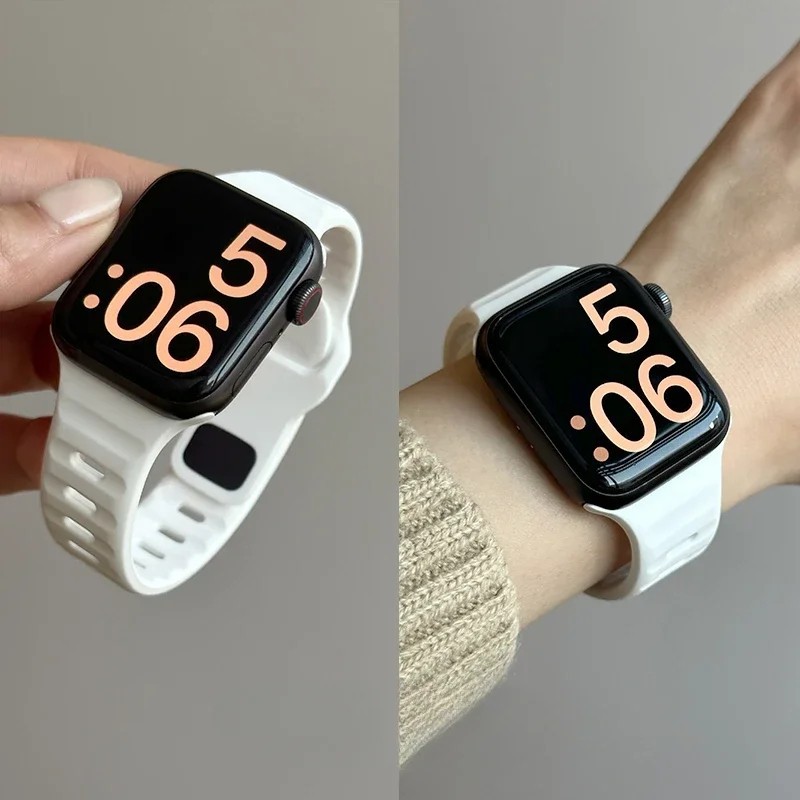 Silicone Sport Strap Band For Apple Watch Series 11 10 Ultra 2 3 9 8 7 SE 5 49mm