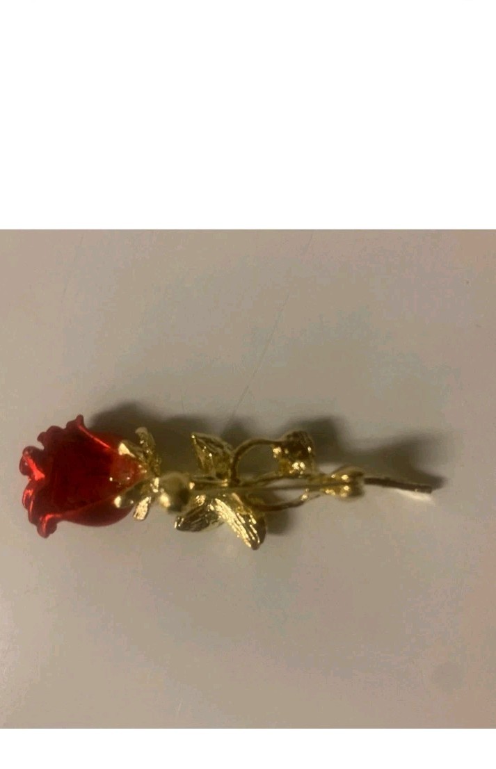 Red Rose Gold Tone Metal Enamel Brooch Pin with Green Leaves