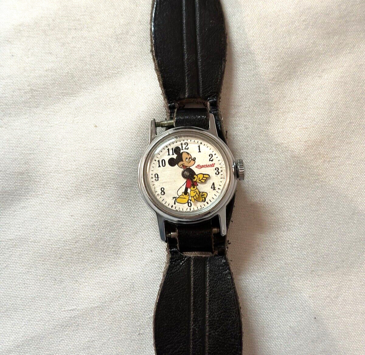 INGERSOLL MICKEY MOUSE DISNEY WRISTWATCH IN GREAT WORKING CONDITION….1950’S
