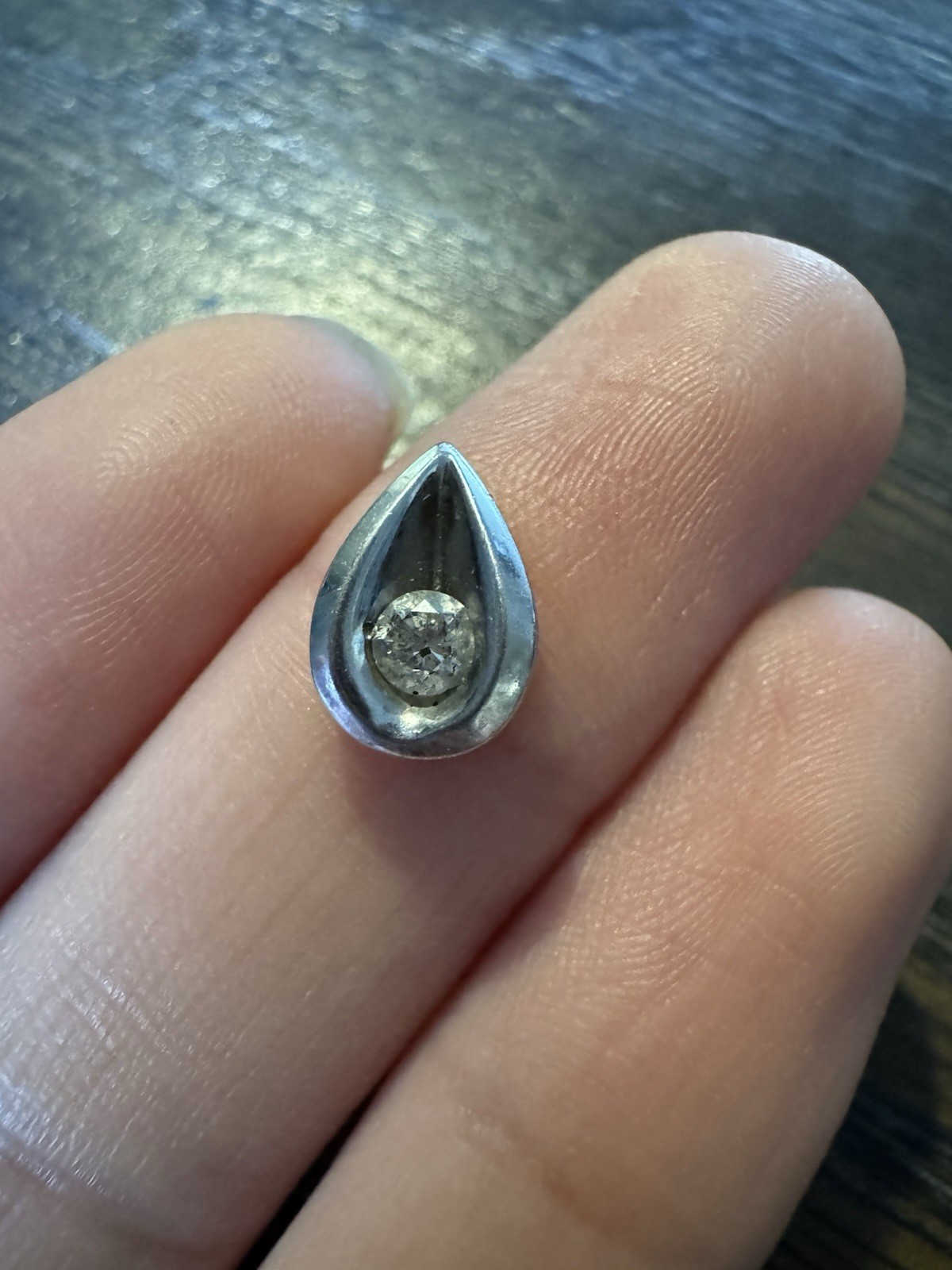 VTG 14K SOLID WHITE GOLD DIAMOND TEARDROP PENDANT Round 3 mm Diamond 1.1 Gram