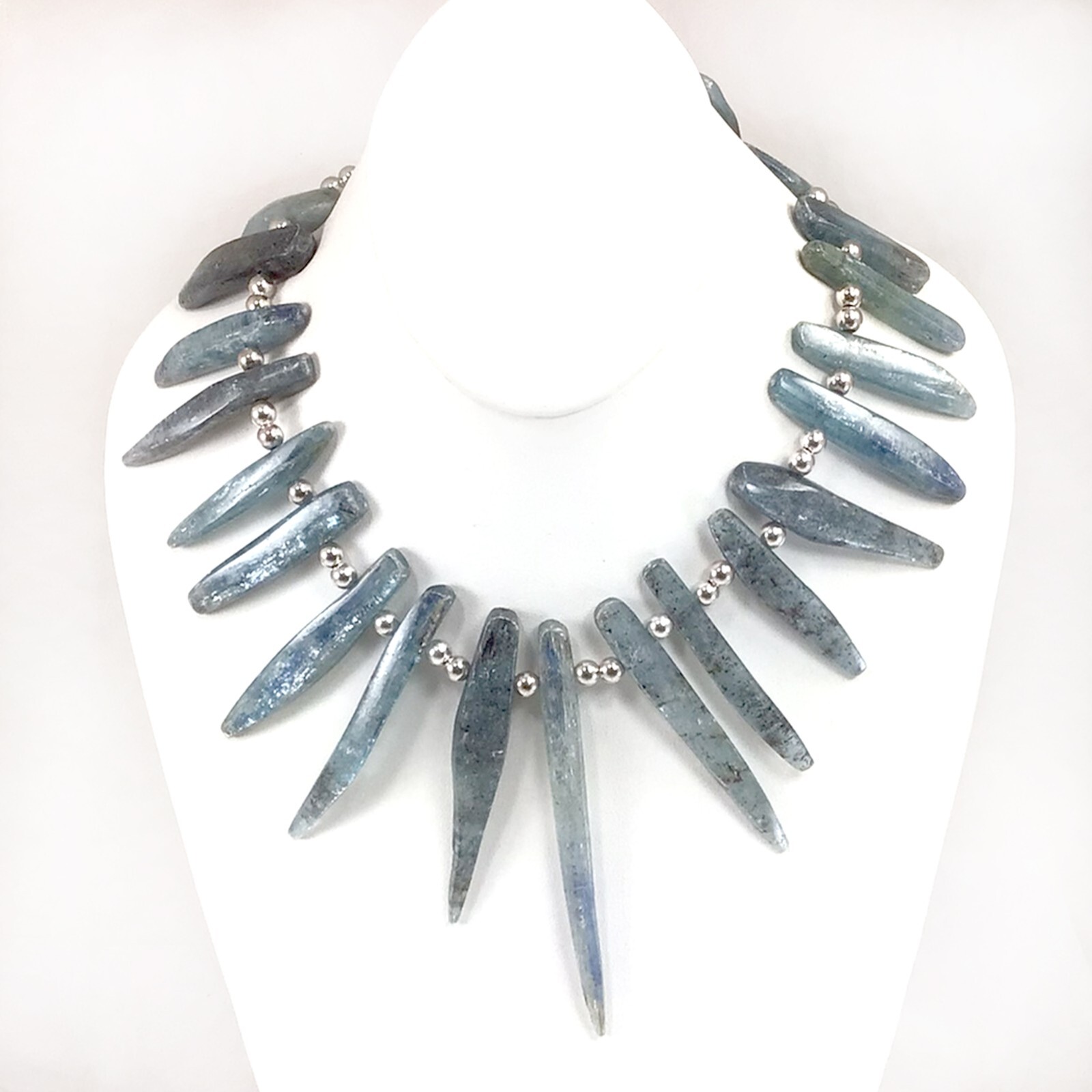 Natural Amanda stone Gemstone Blue Kyanite Beads Sterling Silver Necklace 17″
