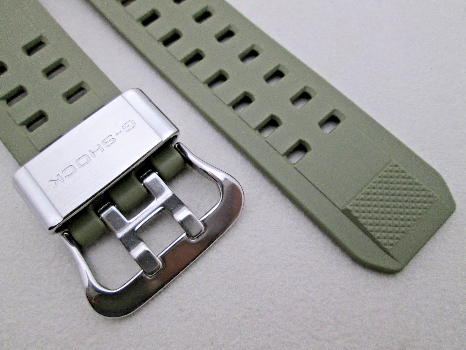Genuine Casio G-Shock Rangeman GW-9400 GW-9400-3 resin rubber watch band green