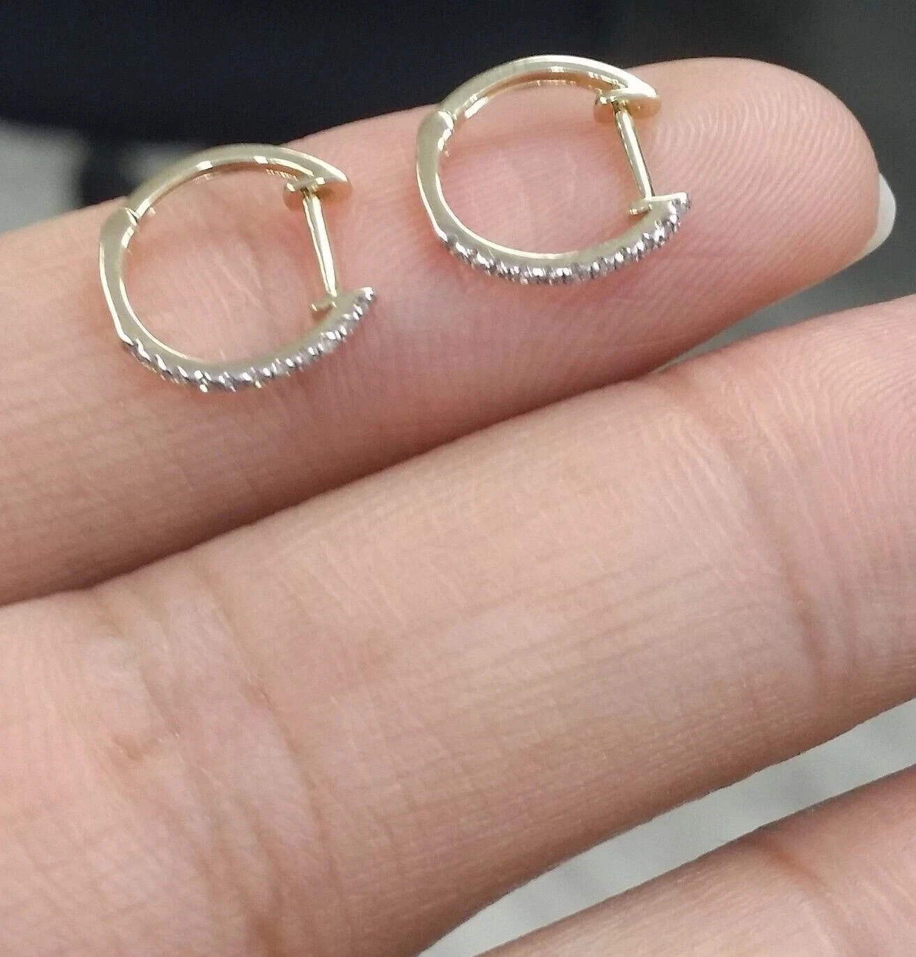 0.20Ct Round Cut White Moissanite Women’s Hoop Earring 14K Yellow Gold Plated