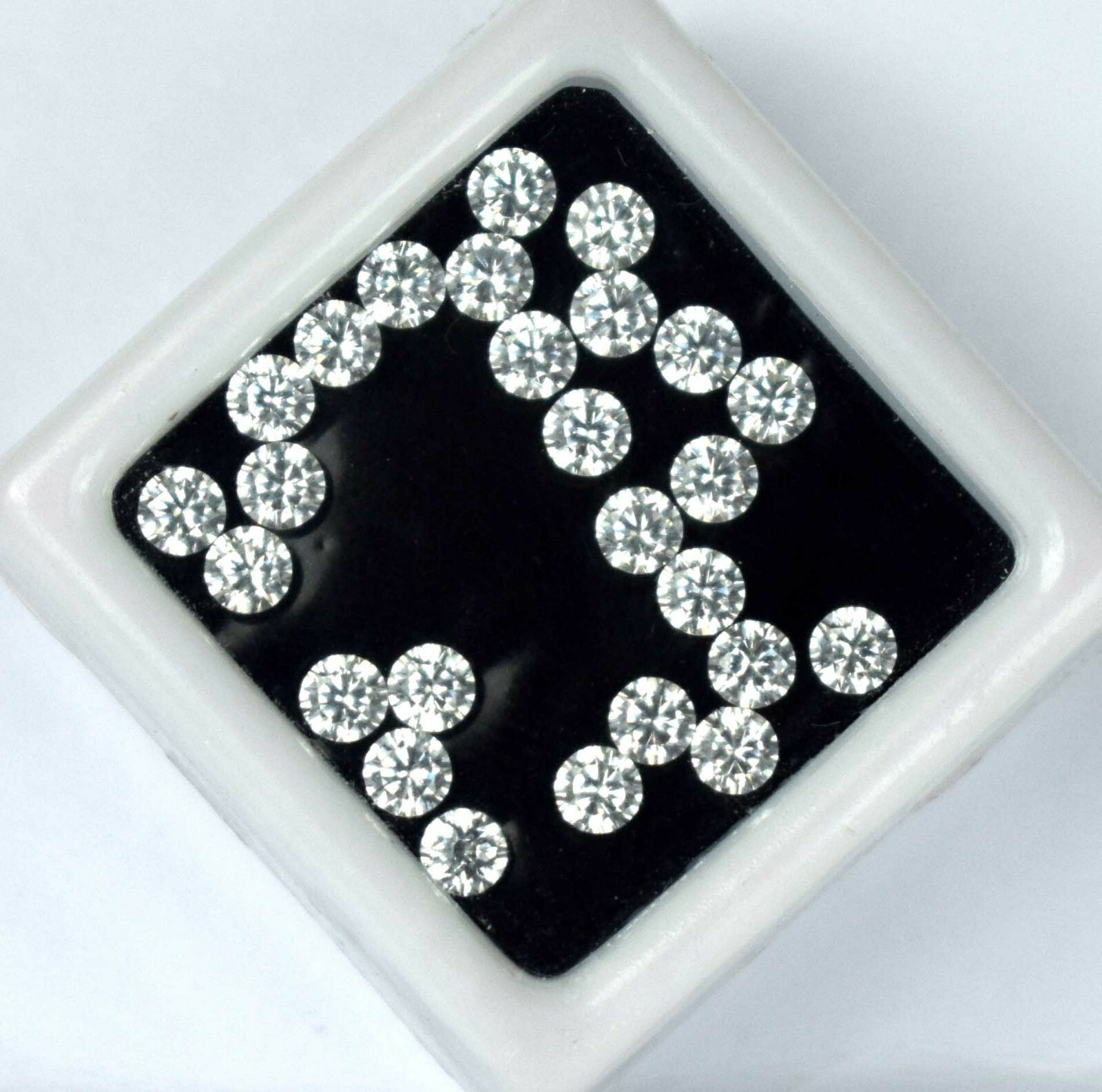 Natural White Sapphire 25 Pcs Round Gemstone 6.25 Ct/3 mm Lot AGI Certified EE35