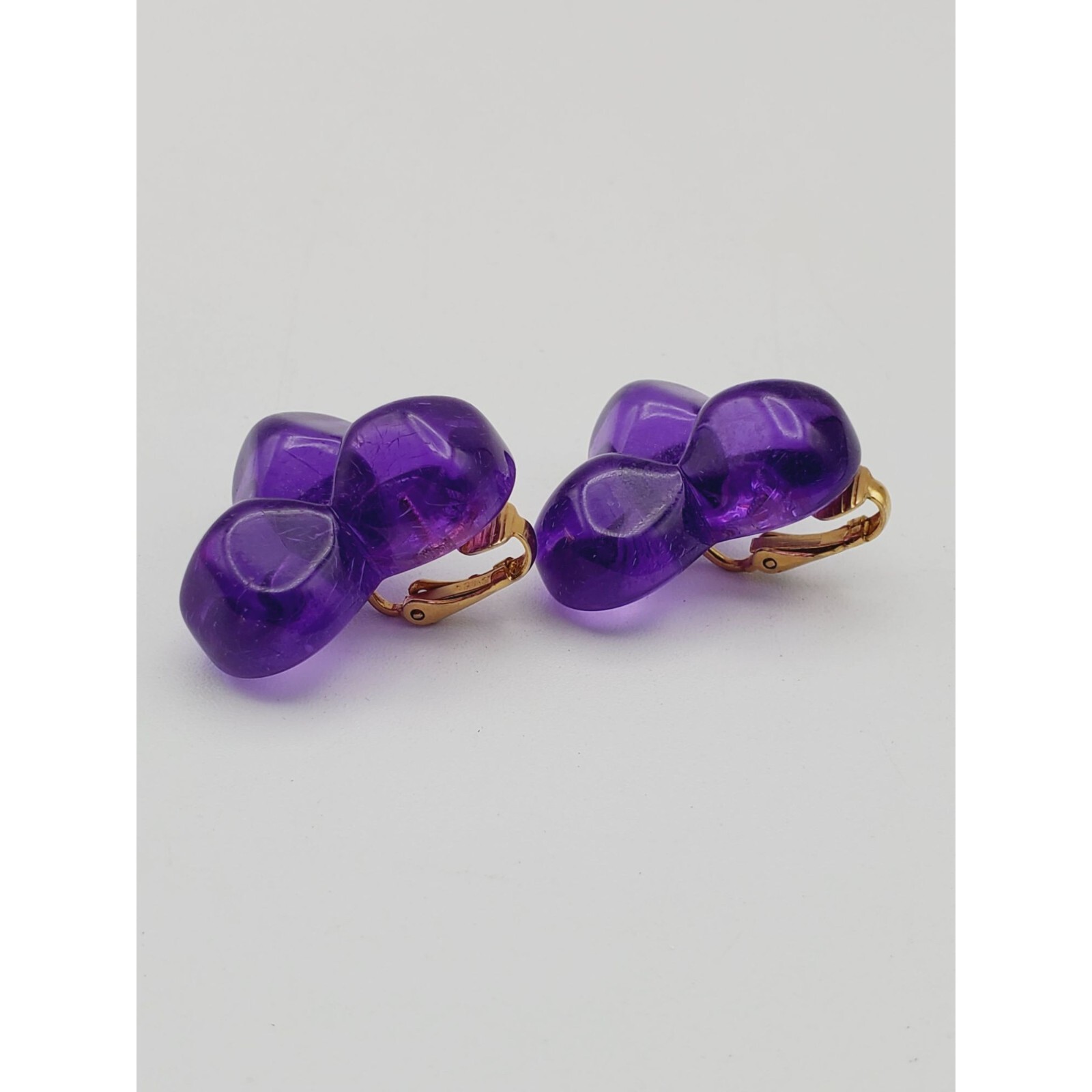 Gold tone Purple acrylic resin plastic clip on earrings 1″
