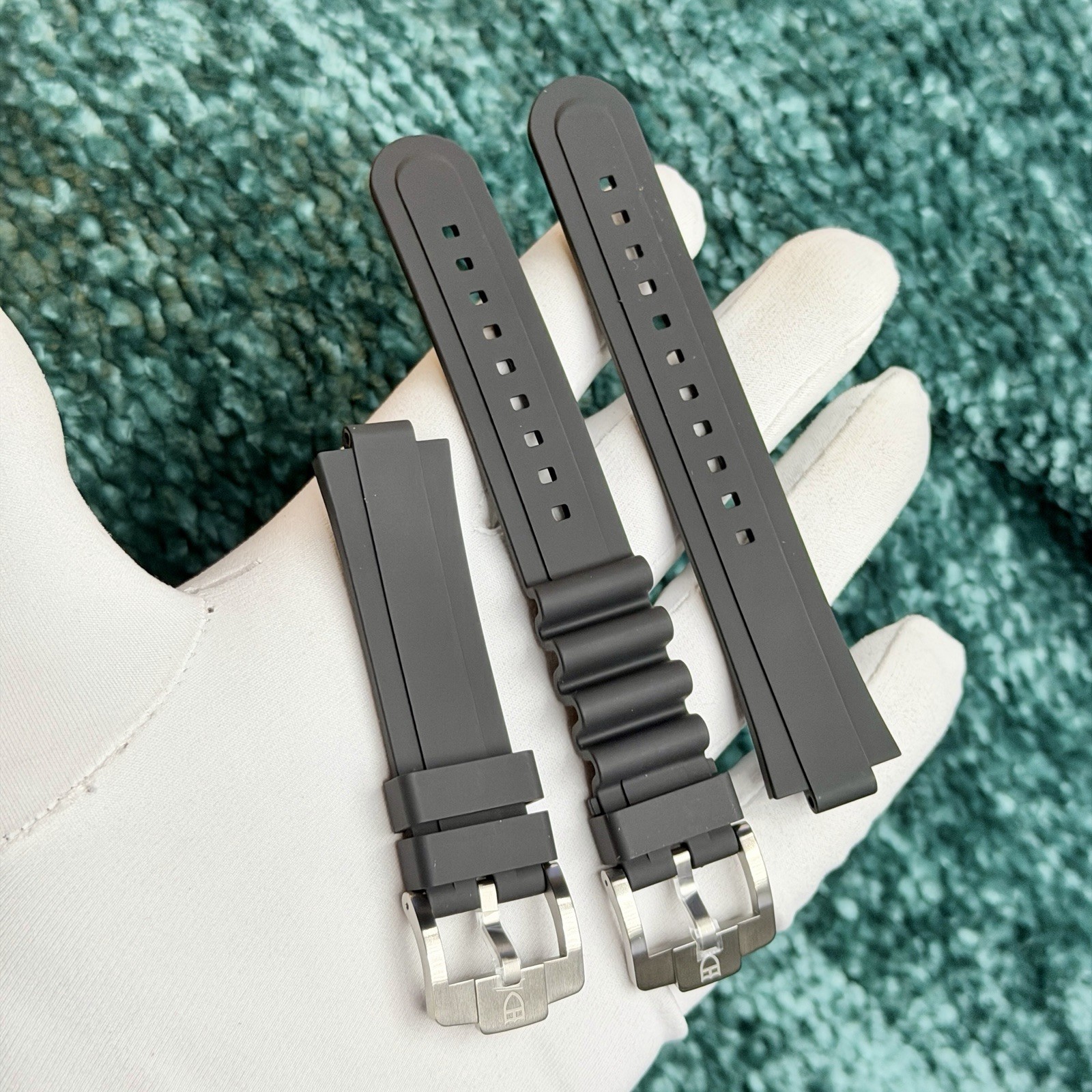 Tudor Pelagos Ultra 43mm M2543C1A7NU Complete Set / Rubber Straps Included