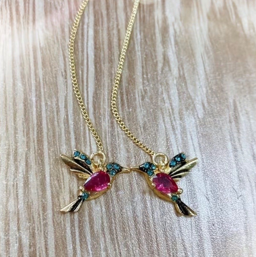 2 Pairs Boho Red Hummingbird Earrings Wing Dangle 2Earrings Hypoaller