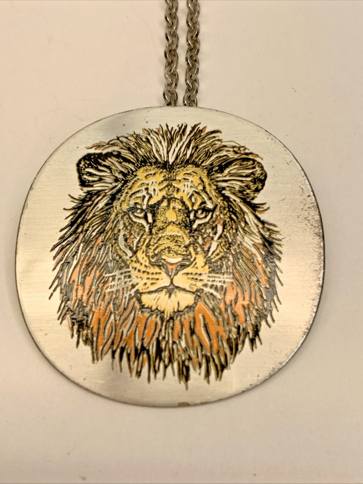 Vintage Reed and Barton Silver Tone Lion Face Pendant Necklace 17″