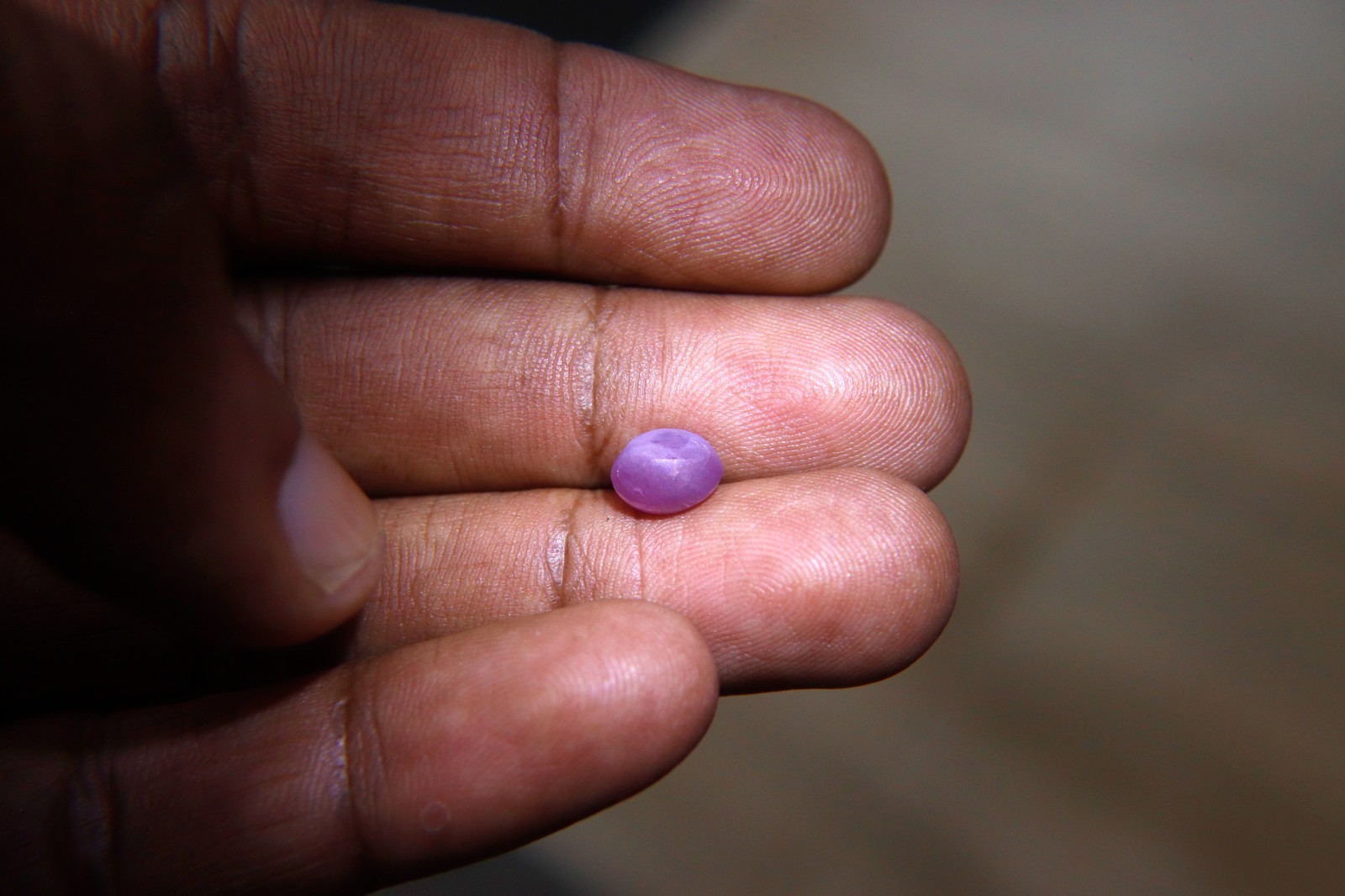 3.09cts Lavender purple Natrual Ceylon Star sapphire oval -Delivery in 5-12 day