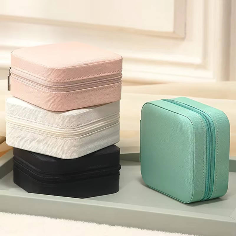 Portable Mini Jewelry Storage Box Travel Organizer Jewelry Case Leather Storage