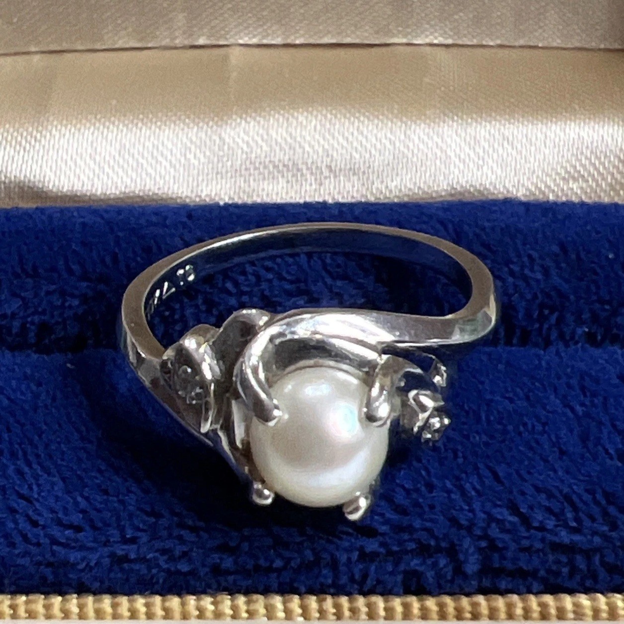 Vintage 10k White Gold 6.2mm Pearl Diamond Accent Ring Sz 6 Signed