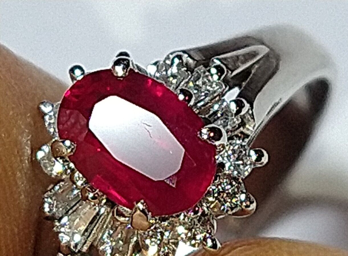 Solid platinum 0.84 carat natural ruby diamond ring 4.52 grams – sz 5.25 pt900