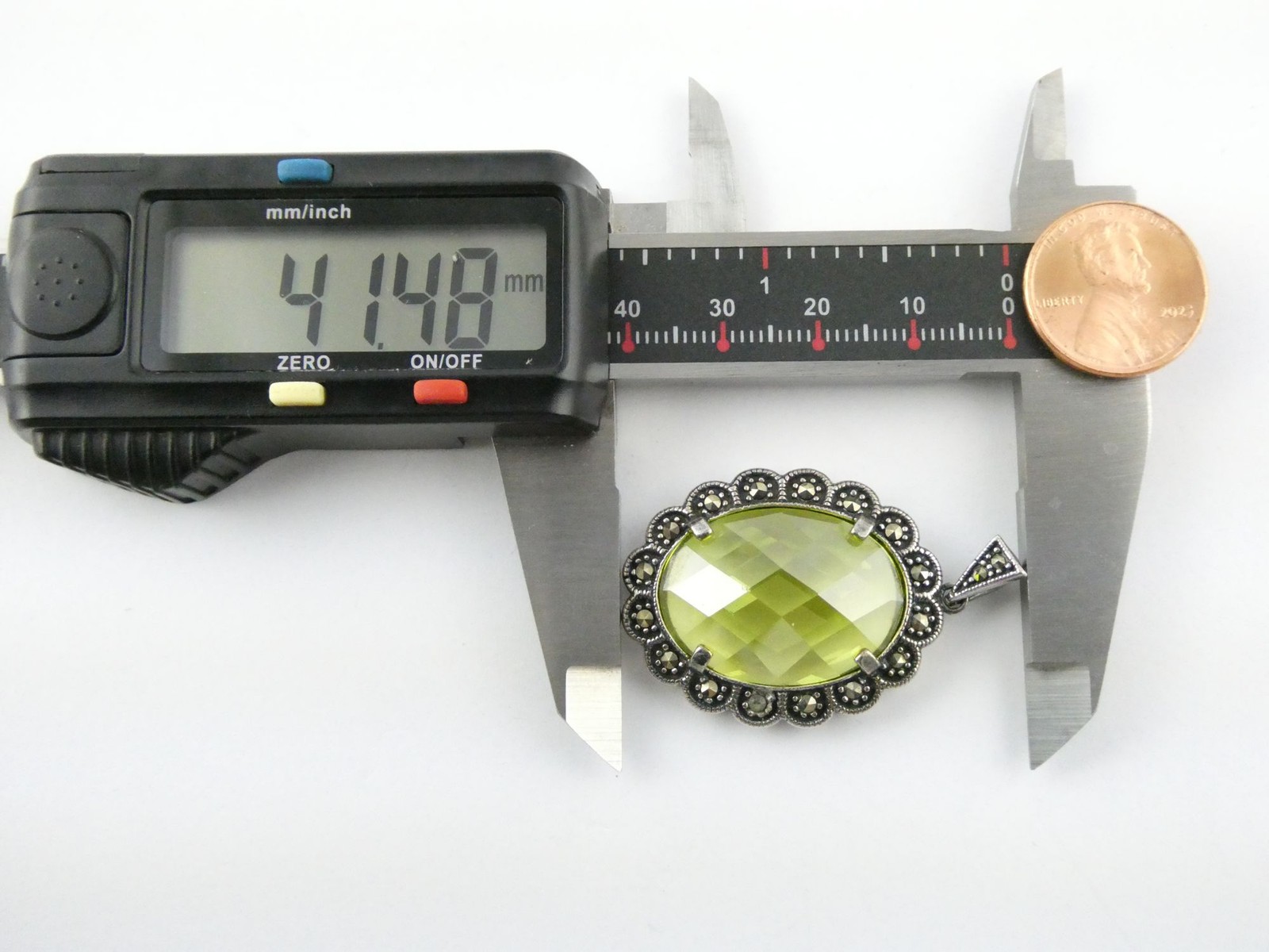 Sterling Silver Faceted Lemon Lime Crystal and Marcasite Pendant 13.8g 1 CHIP