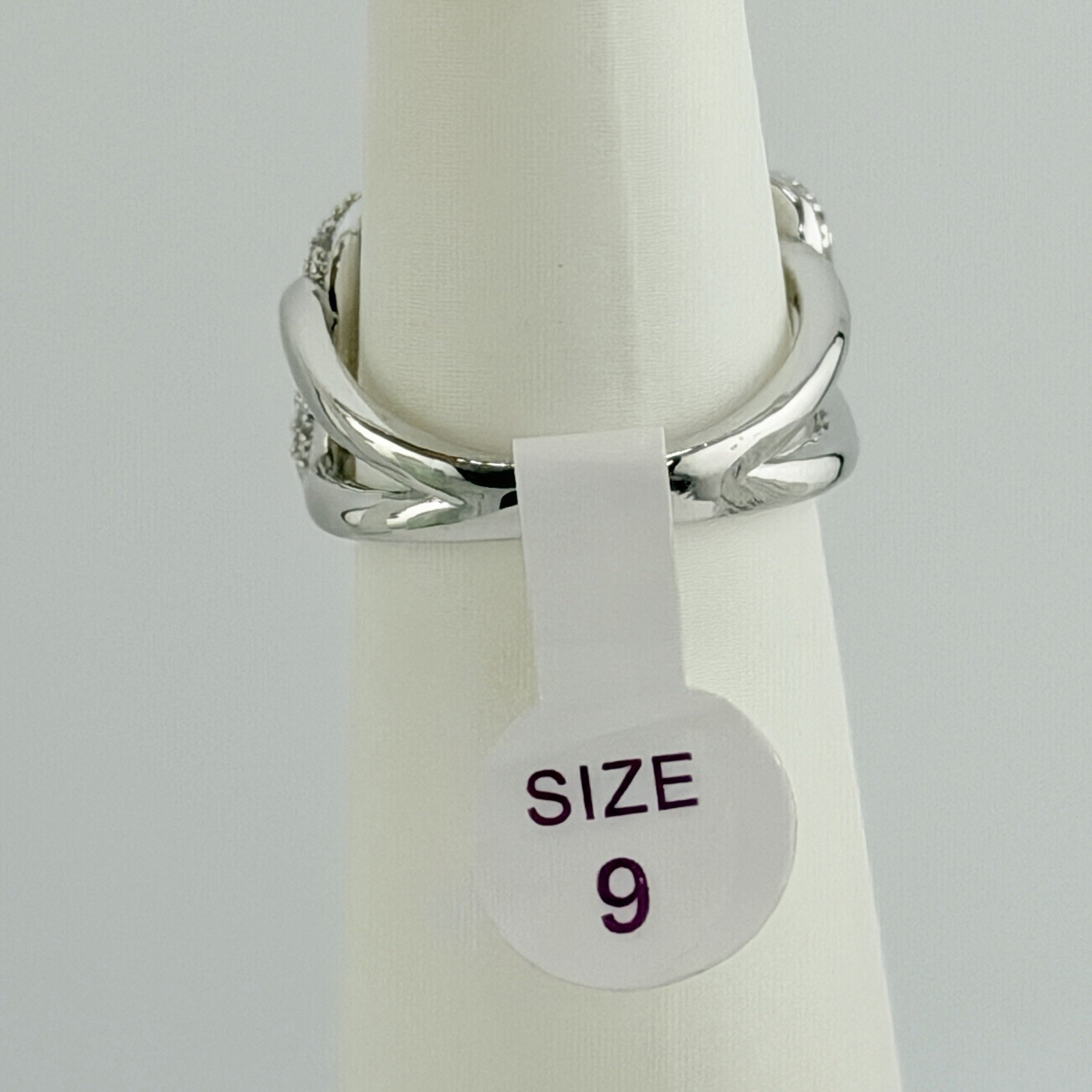 Bomb Party Ring Size 9 “Summer Bliss” Clear Cz on Rhodium Pave Link
