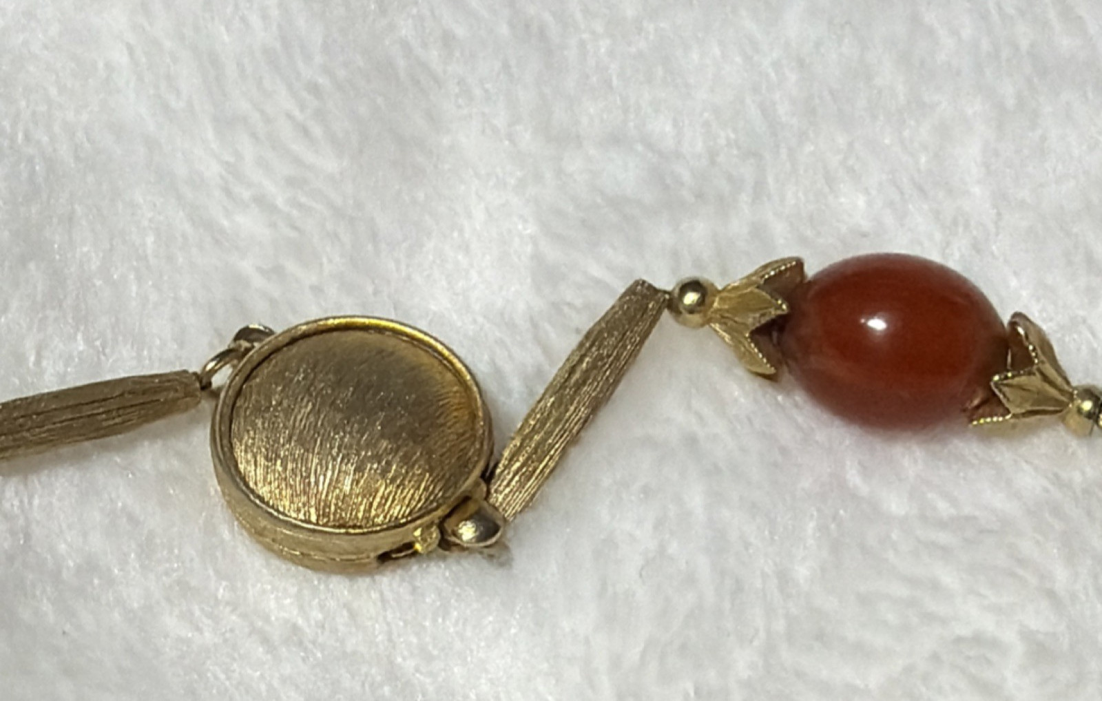 Vintage Carnelian Oval Bead Bar Link Necklace Gold Tone Red 24in Box Closure