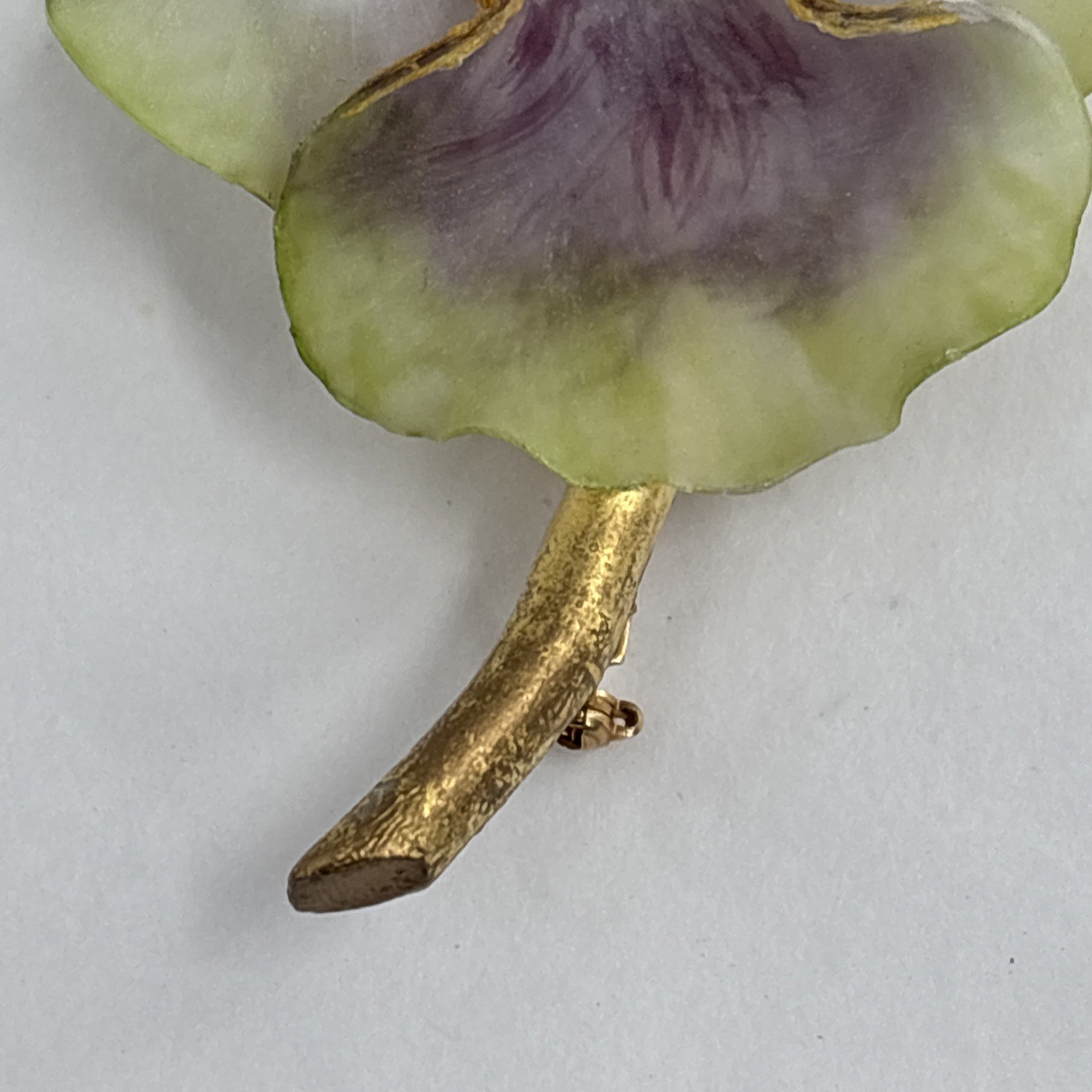 Vtg Fabrice Paris Brooch Translucent Pansy Flower Lucite Resin Gold Tone Stem