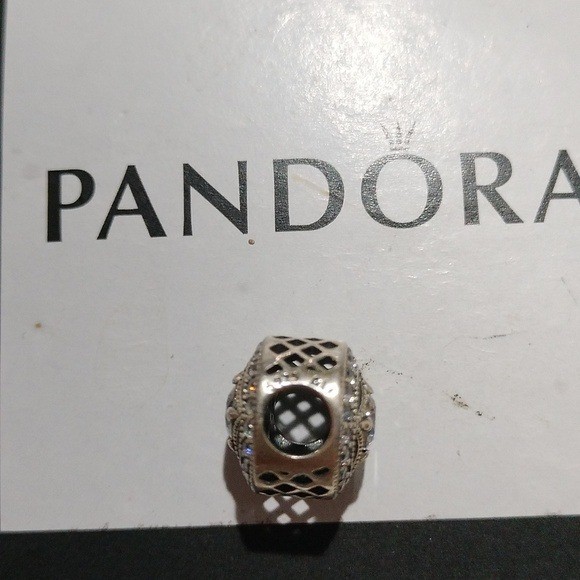 Pandora Sterling Silver Vintage Allure Charm with Clear Zirconia – 791970cz