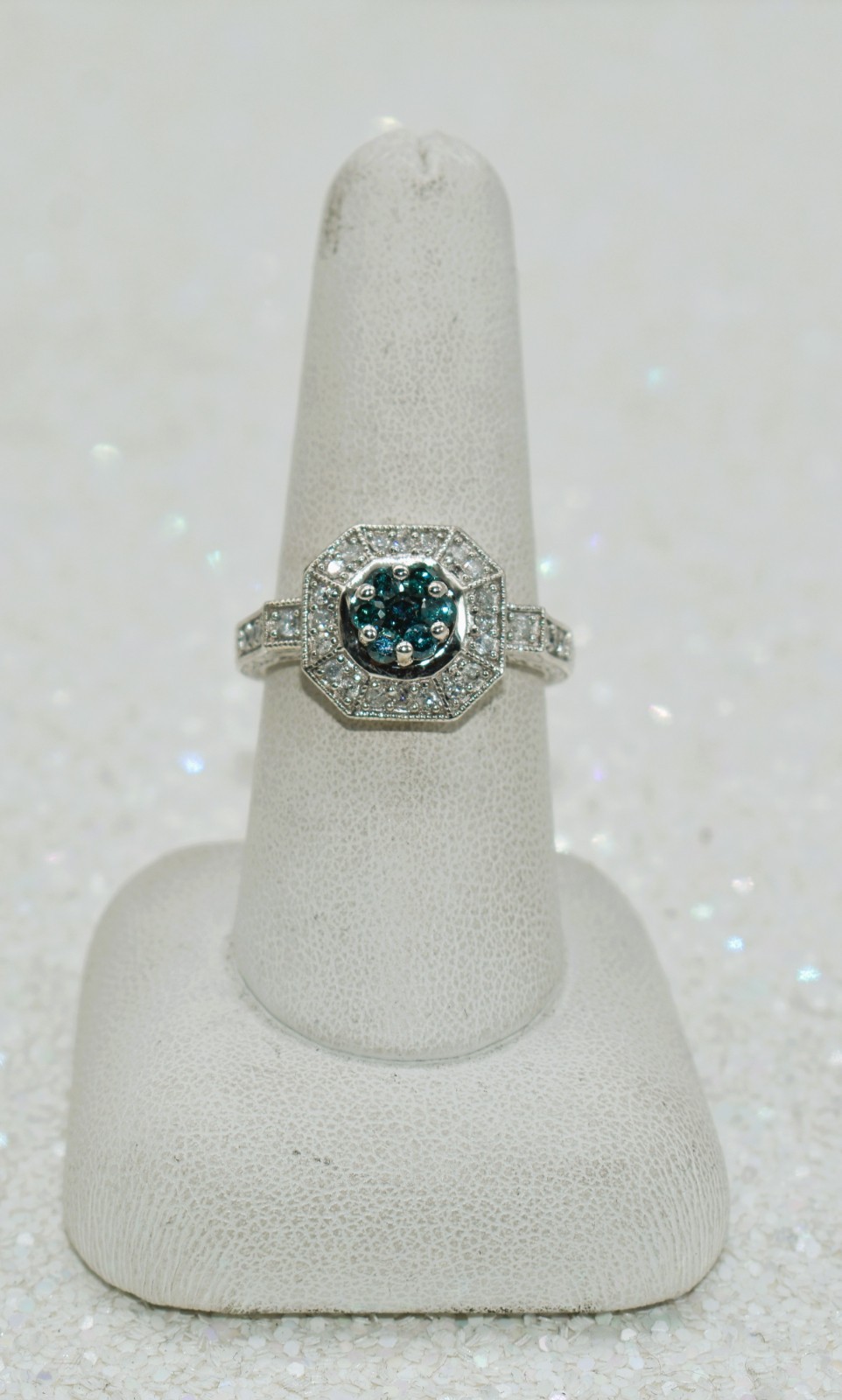 0.57 CT TW Treated Blue & White Diamonds Sterling Silver Halo Ring Size 8-1/4