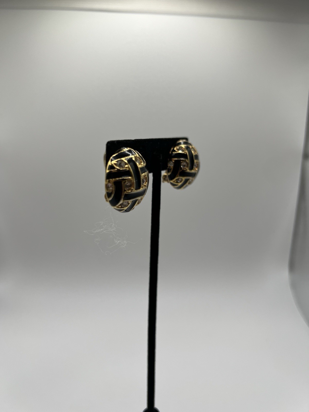 Roman golden Black Enamel Stud Clip-On Earrings Crystal Rhinestone Vintage