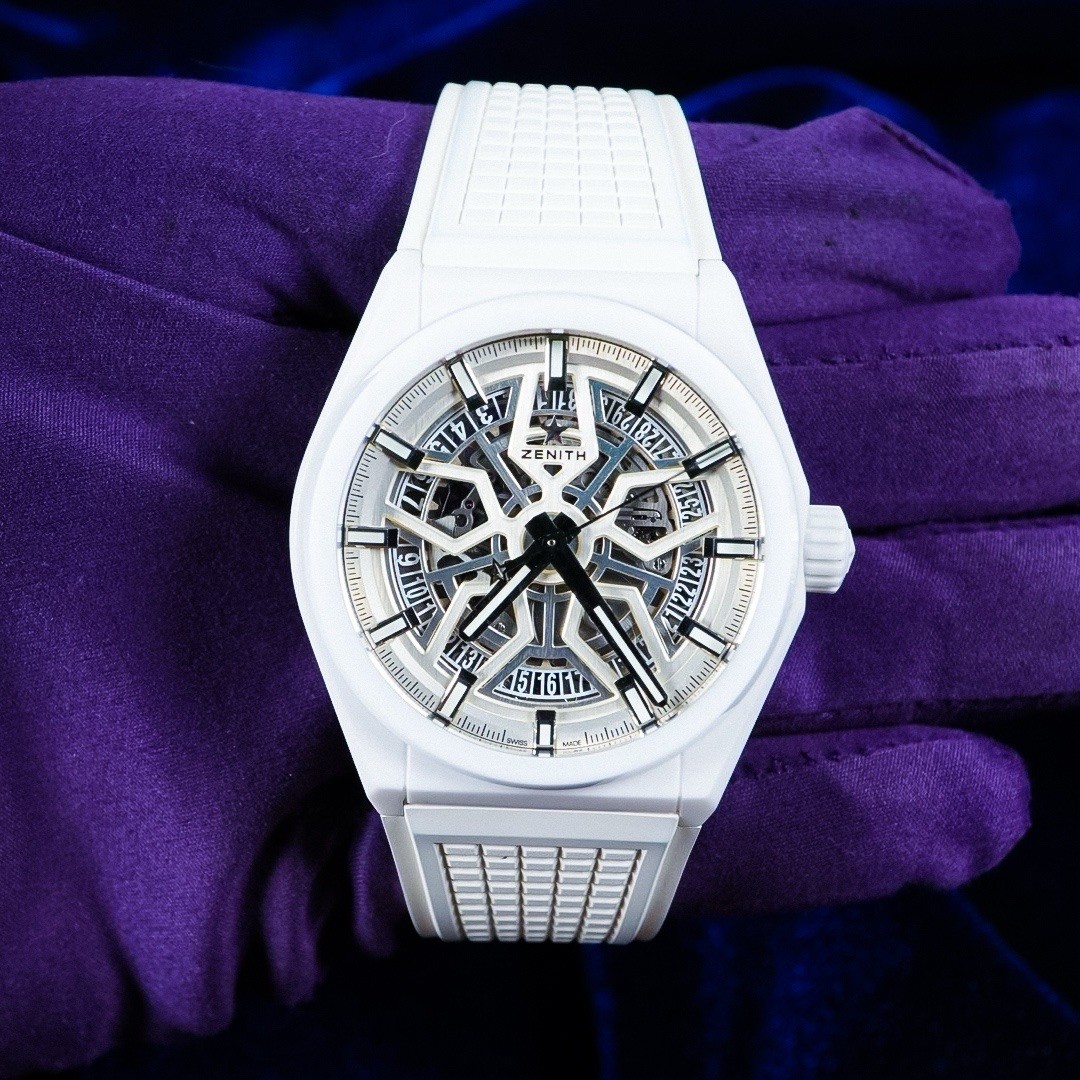 Zenith Defy Classic Skeleton White Ceramic 41mm Box & Papers 2021 49.9002.670