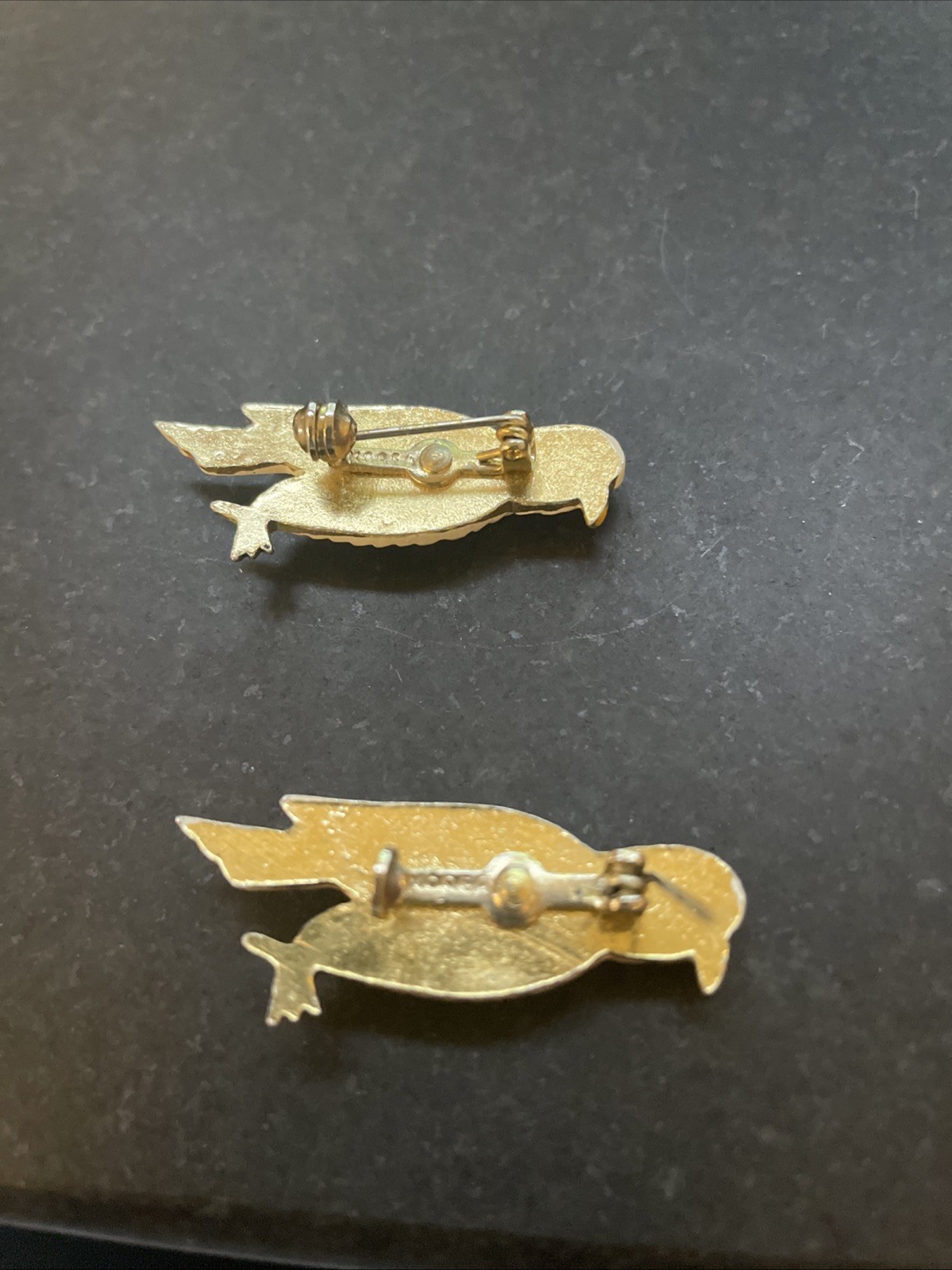 Pair Of Vintage Metal And Enamel Korean Bird Pins/brooches