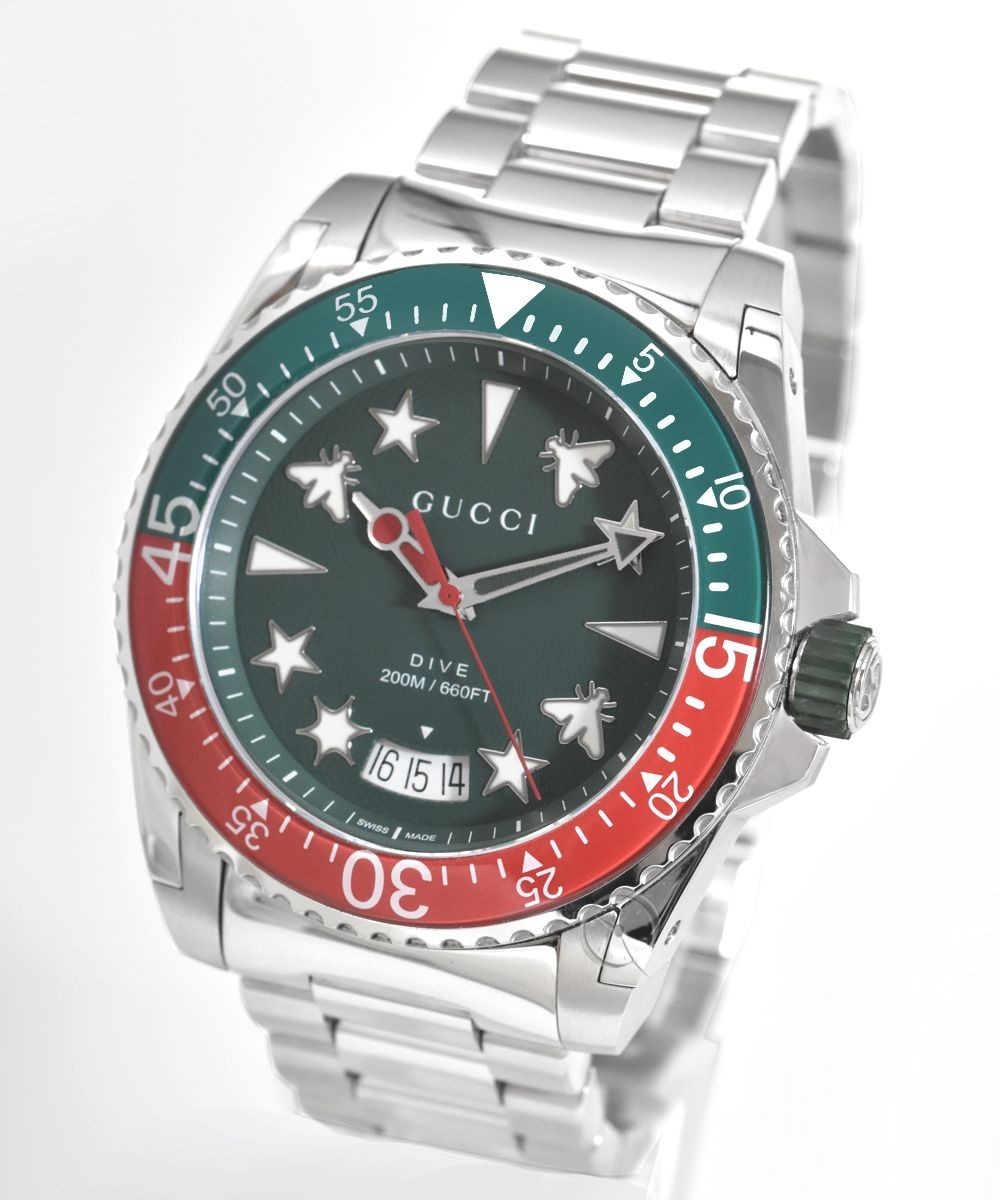 Gucci Dive YA136222 45mm Red Silver Bezel Steel Bracelet Men Watch -BRAND NEW