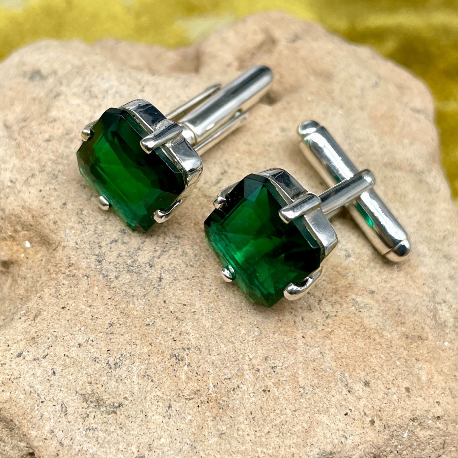 Classic Men’s Sterling Silver Emerald Green Square Stone Cufflink Formal Wedding