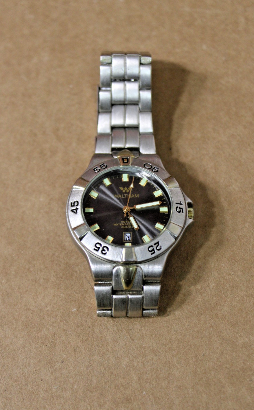 Vintage Waltham XAX440 173 V377 Japan Movement Watch for Parts/ Repair