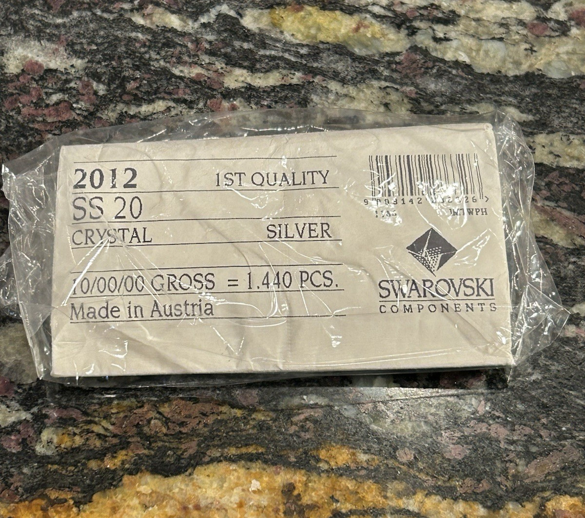 Swarovski SS20(4.7 mm) 2012 Flatback Foiled No-Hotfix 1,440 Pieces -Silver