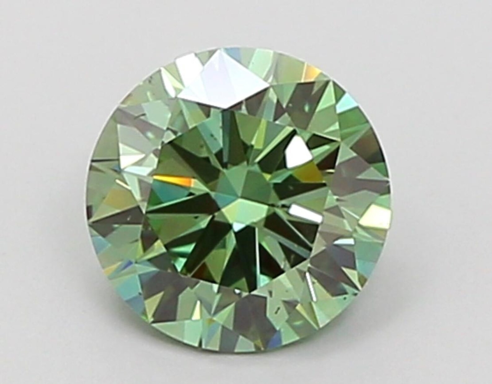 CERTIFIED Natural Green Earth Mined Diamond 2.07 Ct Round VVS1/ 8.5 mm