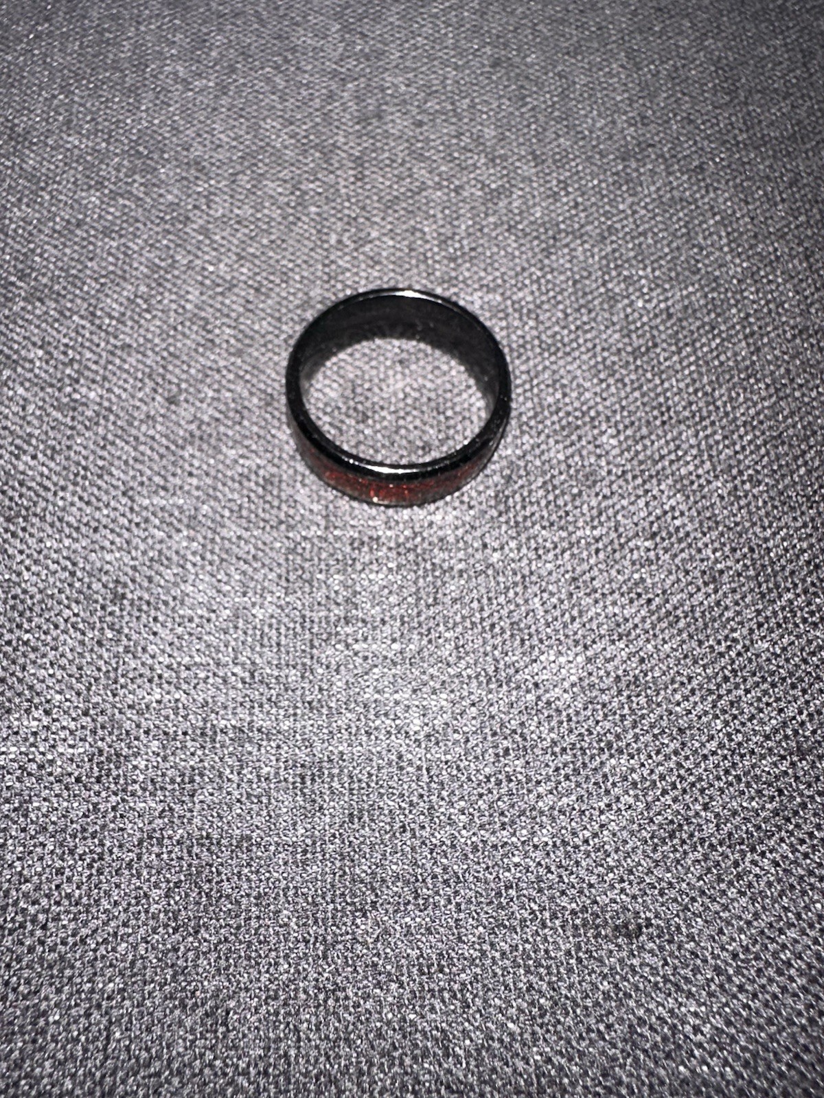 Black & Red Pattern Tungsten Inlay Band Ring Size 9.5 No Stone Pre-Owned