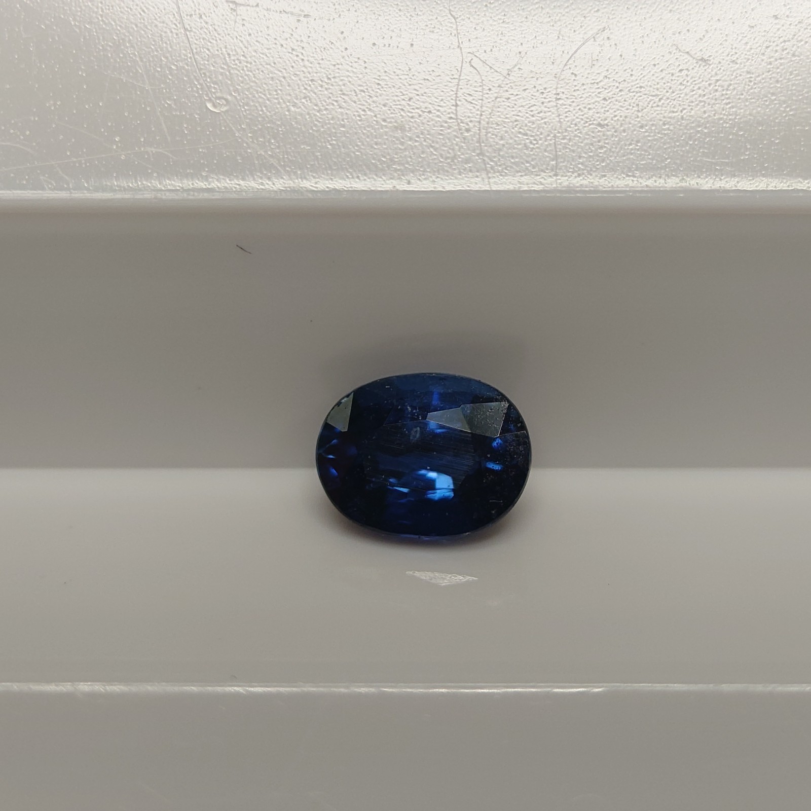 Natural Sapphire 0.31ct, approx. 4.2 mm x 3.2 mm x 2.3 mm, Jewelry Remover s0006
