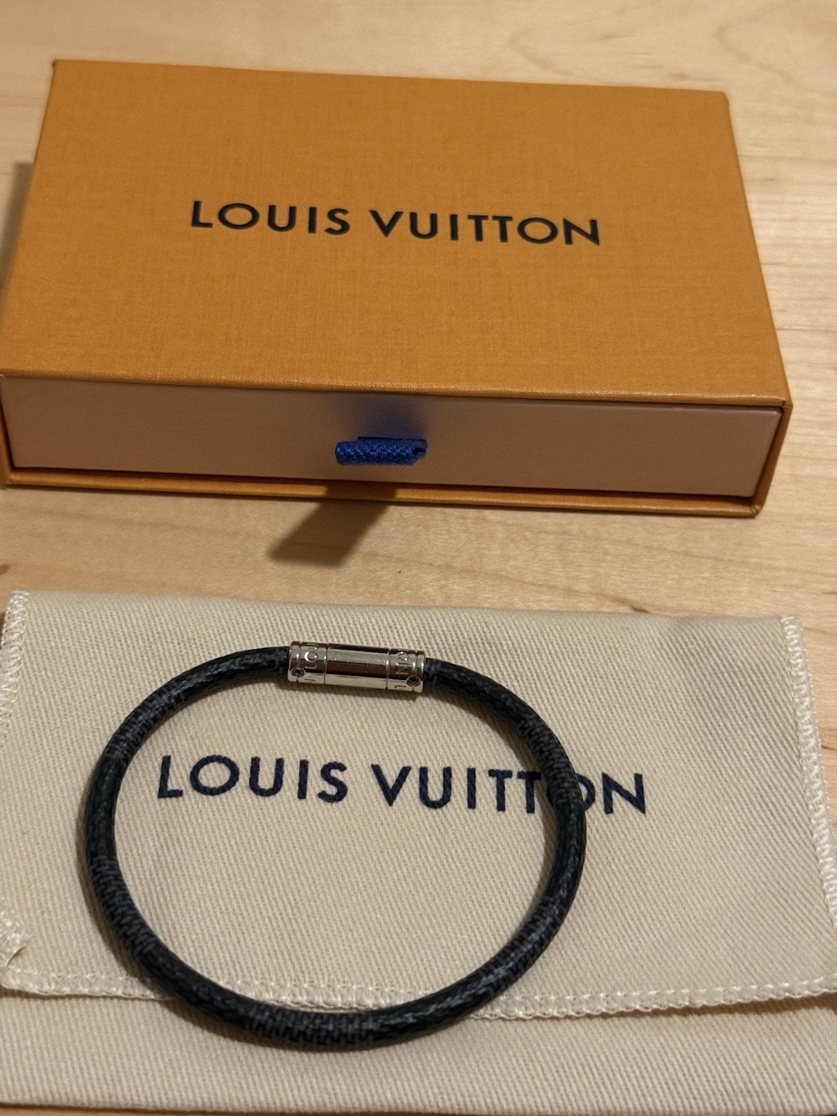 Louis Vuitton Keep It Bracelet Damier Graphite 21 cm Very Good Condition