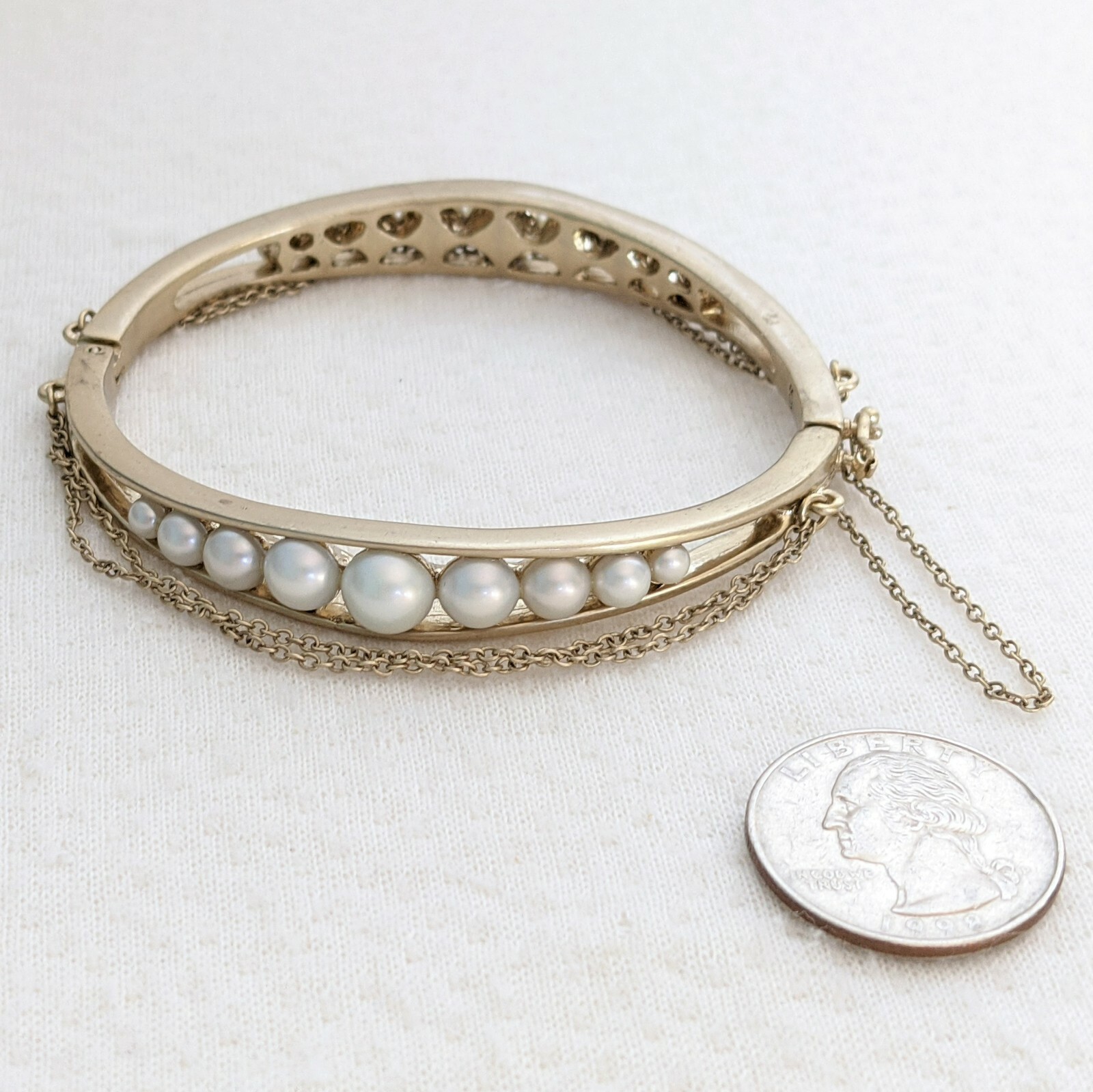 KCR Kenneth Cole Reaction Matte Gold Tone Chain White Faux Pearl Hinged Bracelet