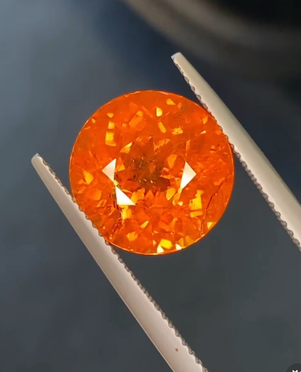12.01ct Stunning 13mm Round 100% Natural Spessartite Garnet Nigeria